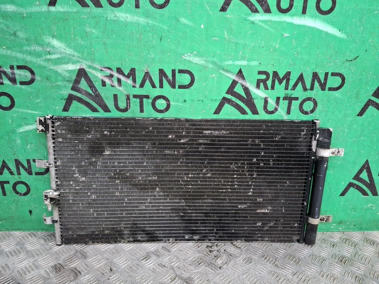 Радиатор кондиционера Audi A4 2007-2015 8K0260403AF 4 B8