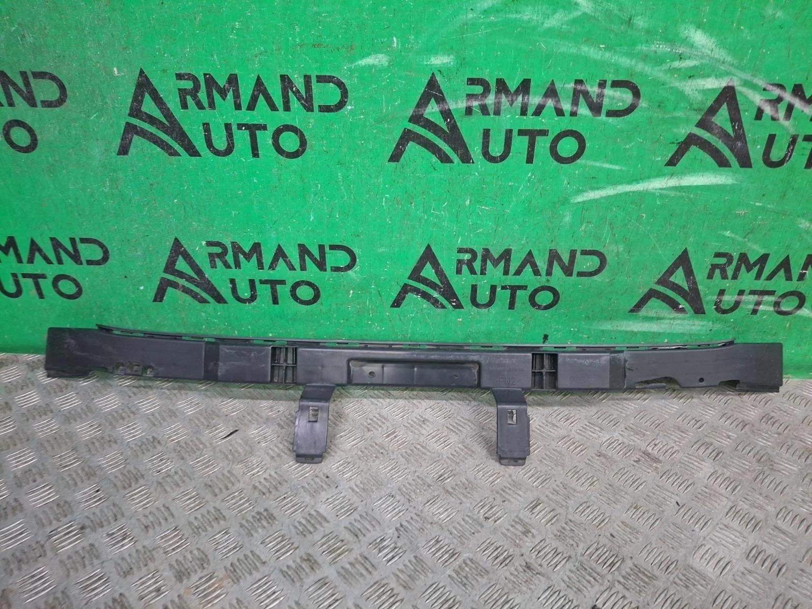 Кронштейн бампера Mercedes E-Class 2009-2013 A21288048409999 W212, задний