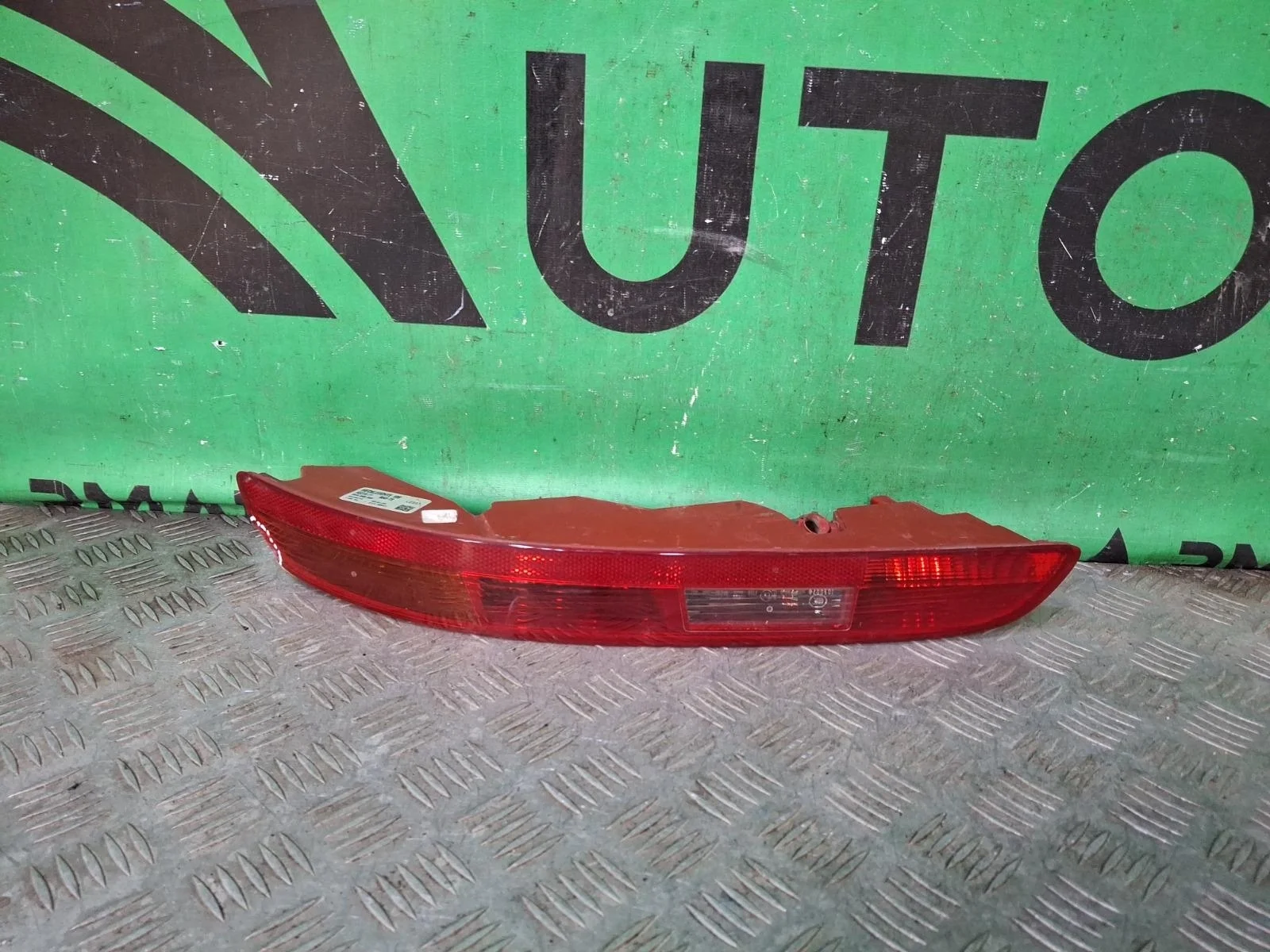 Фонарь противотуманный Audi Q3 2011-2014 8U0945096 1 8U, правый