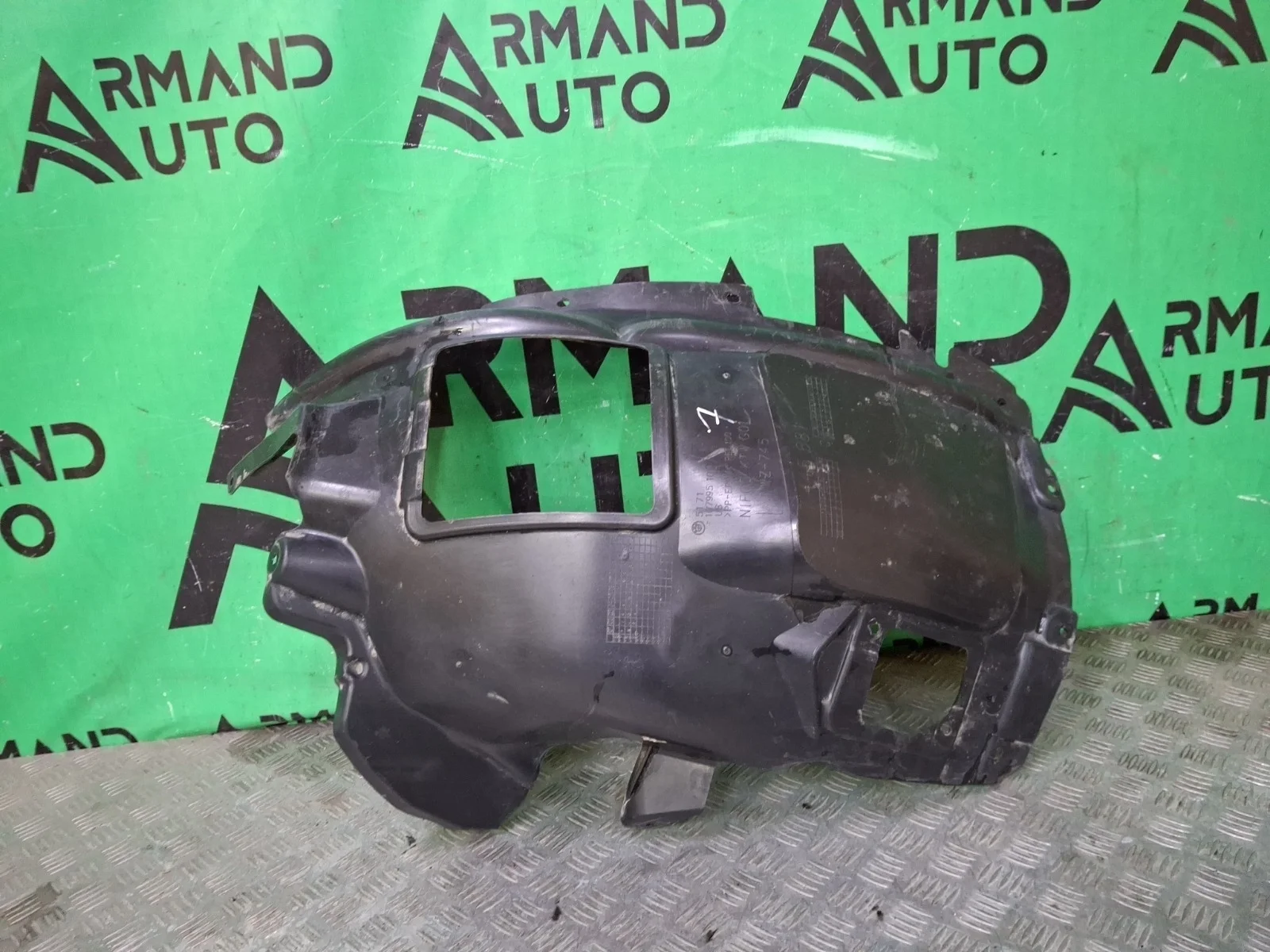 Подкрылок BMW X3 2017-2024 51717445681 G01, передний левый