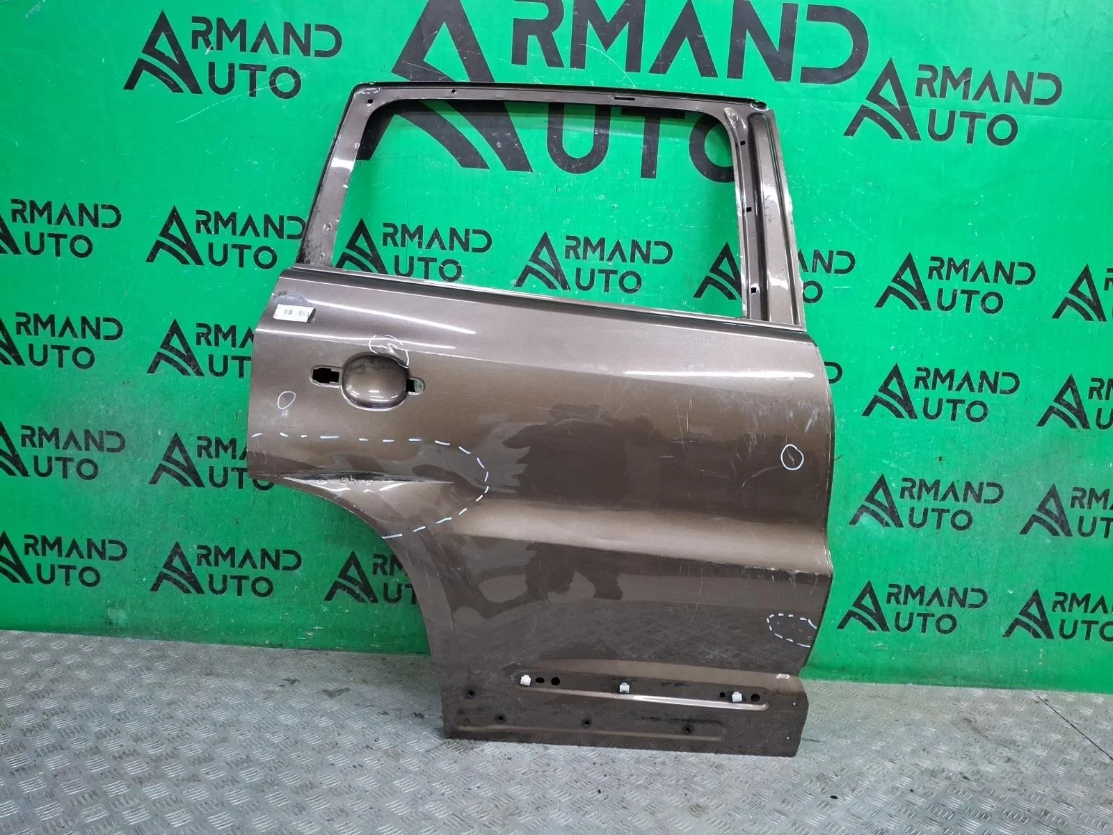 Дверь Volkswagen Tiguan 2007-2018 5N0833056A 1, задняя правая