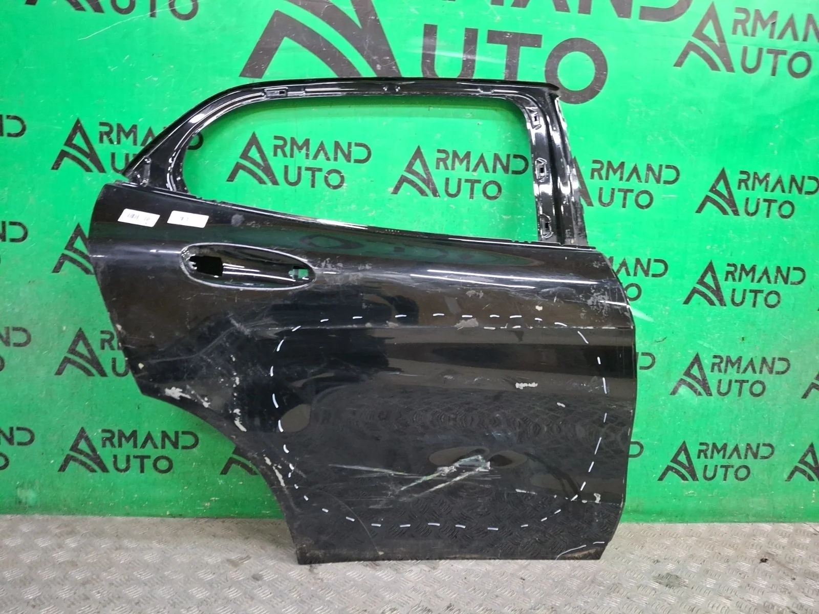 Дверь Mercedes GLA-Class 2013-2020 A1567300205 X156, задняя правая