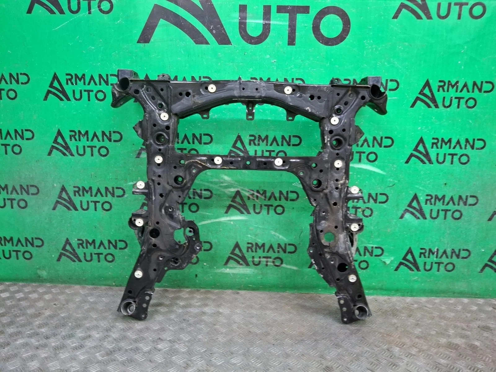 Подрамник BMW X5 2018-нв 31106884852 G05, передний