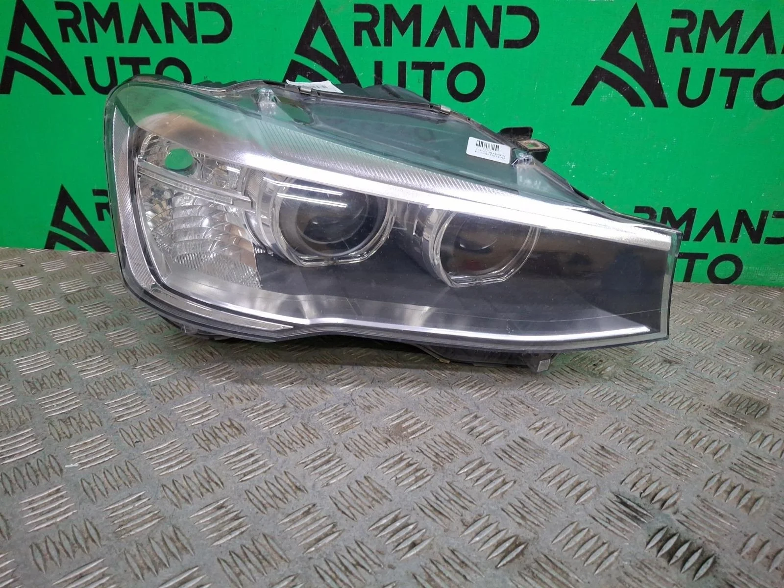 Фара BMW X3 2014-2017 63117401132 F25, правая