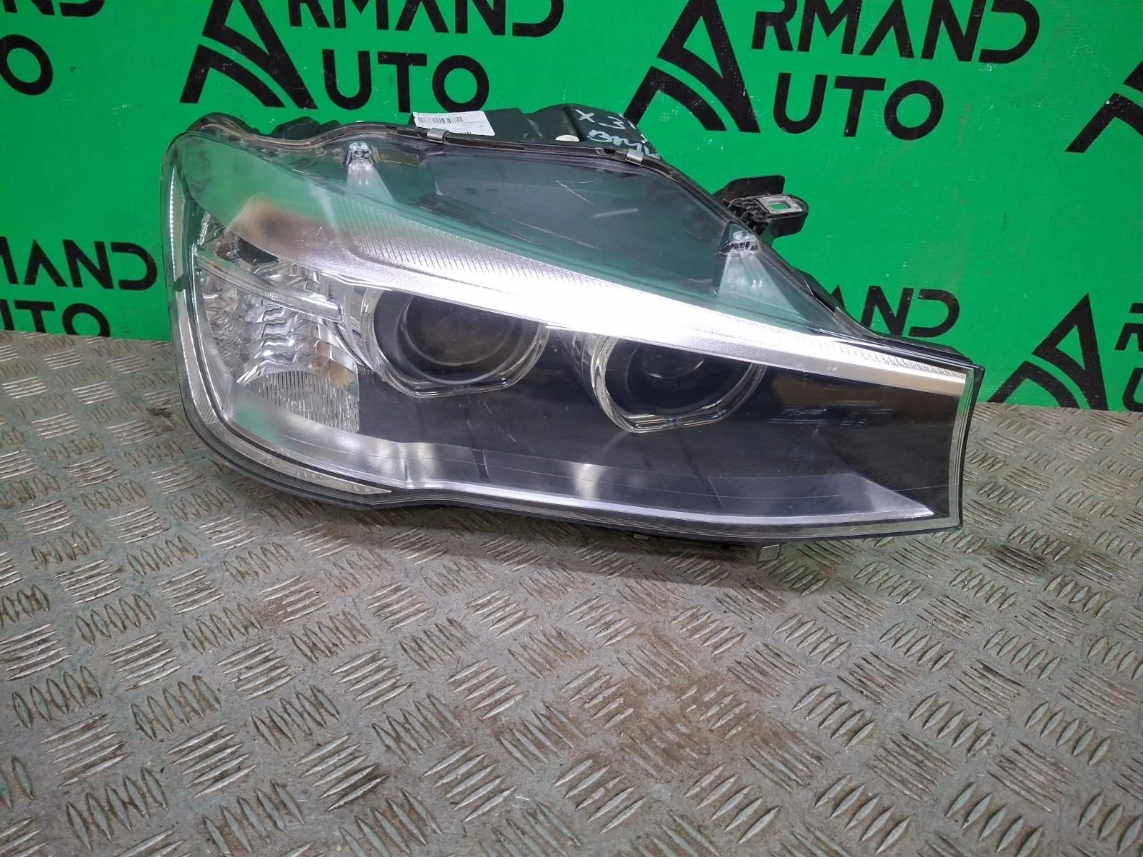 Фара BMW X3 2014-2017 63117401132 F25, правая