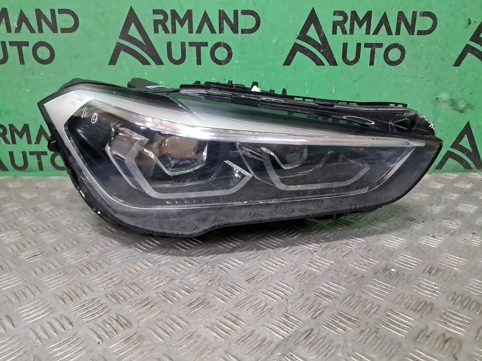 Фара BMW X1 2019-2022 63119477812 F48, правая