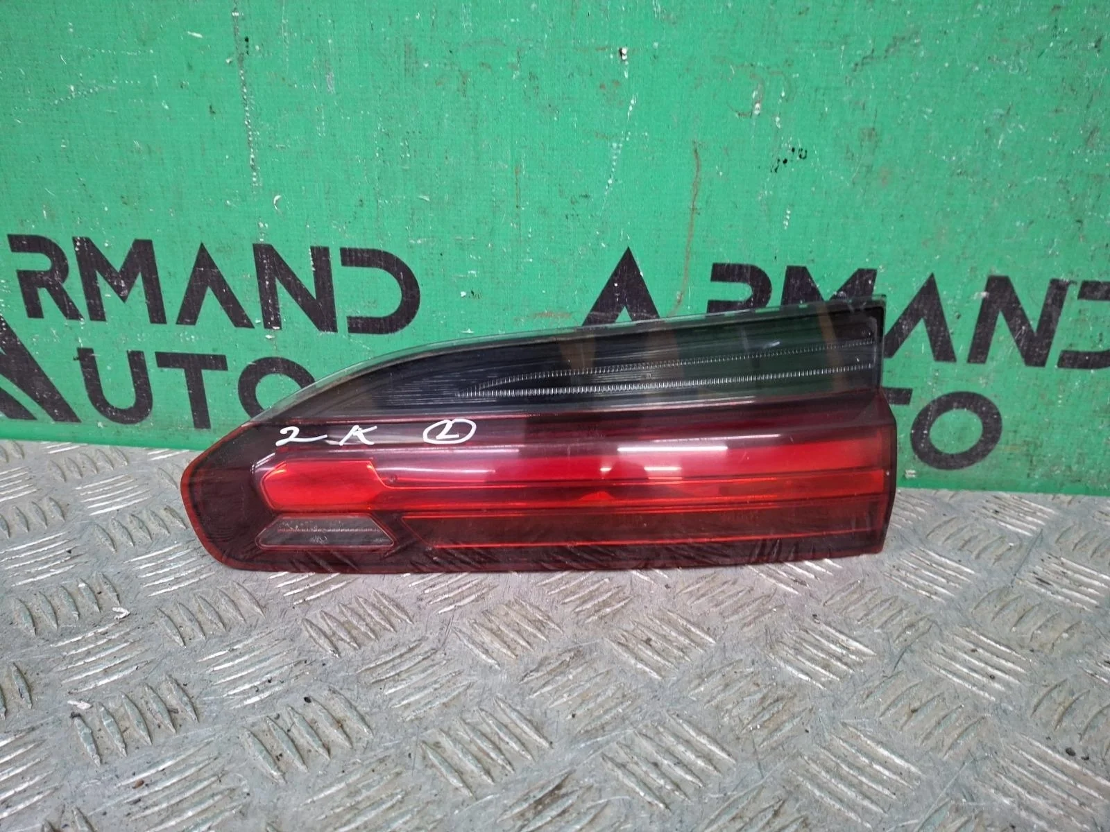 Фонарь внутренний BMW X4 2018-нв 63217433798 G02, правый