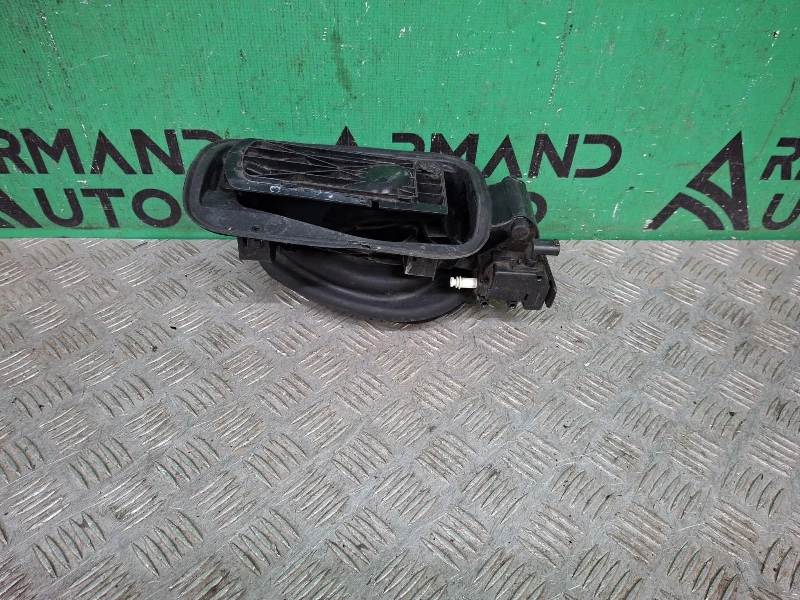 Лючок бензобака BMW 3 series 2011-2020 51177238100 F30 F31