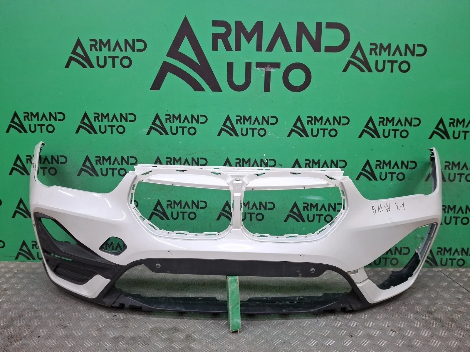 Бампер BMW X1 2019-2022 51119883249 F48, передний