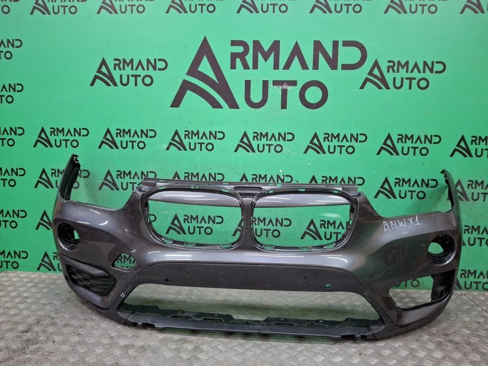 Бампер BMW X1 2015-2019 51117453562 F48, передний