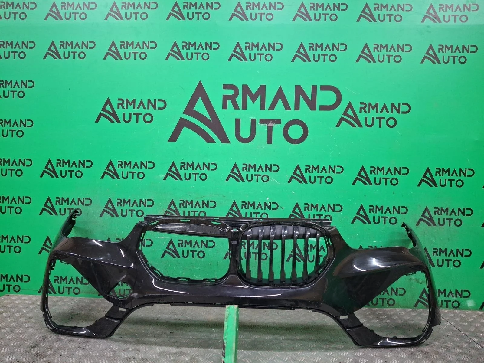 Бампер BMW X1 2019-2022 51119883249 F48, передний