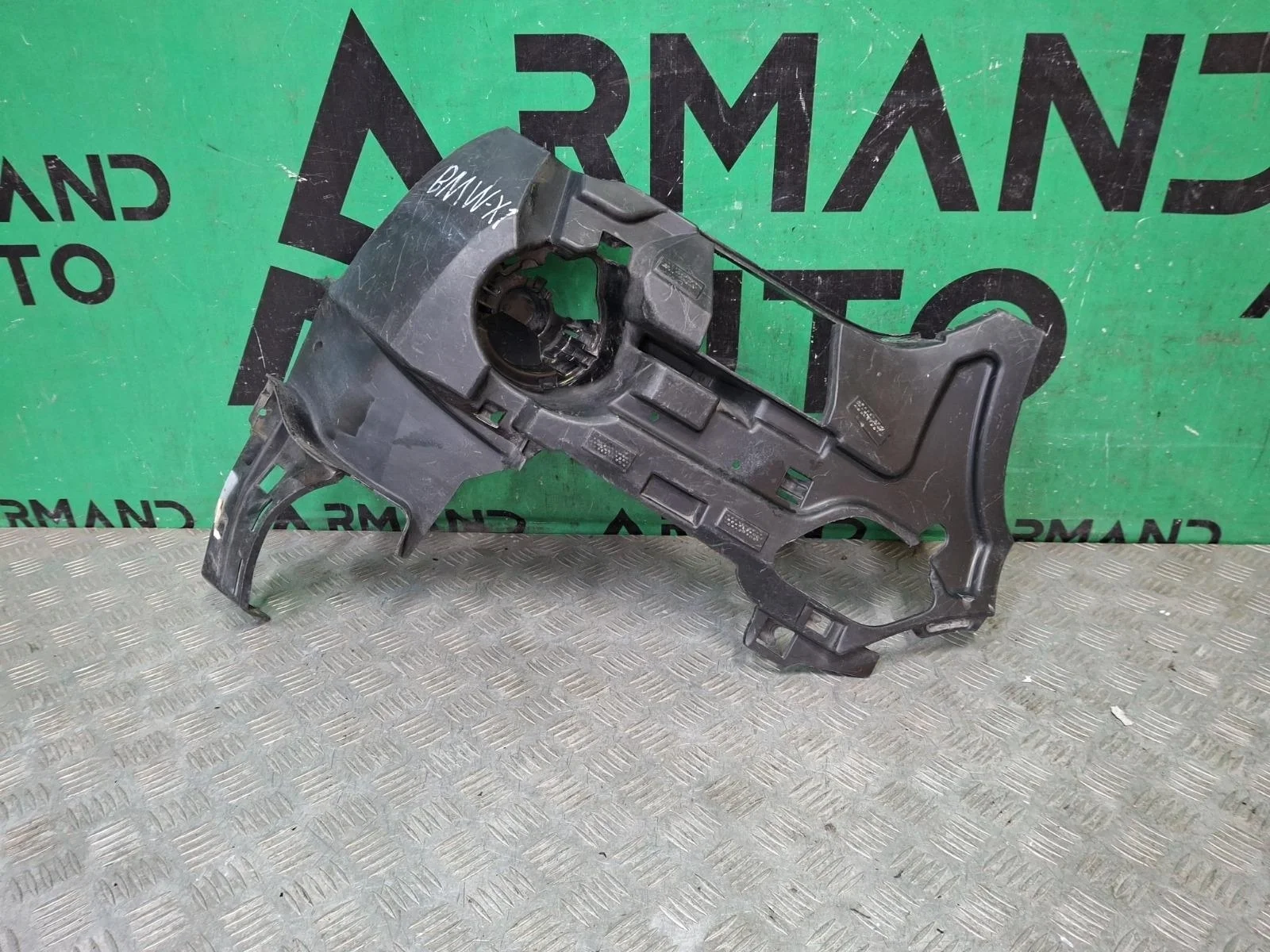 Кронштейн птф BMW X1 2015-2019 51117354820 F48, правый