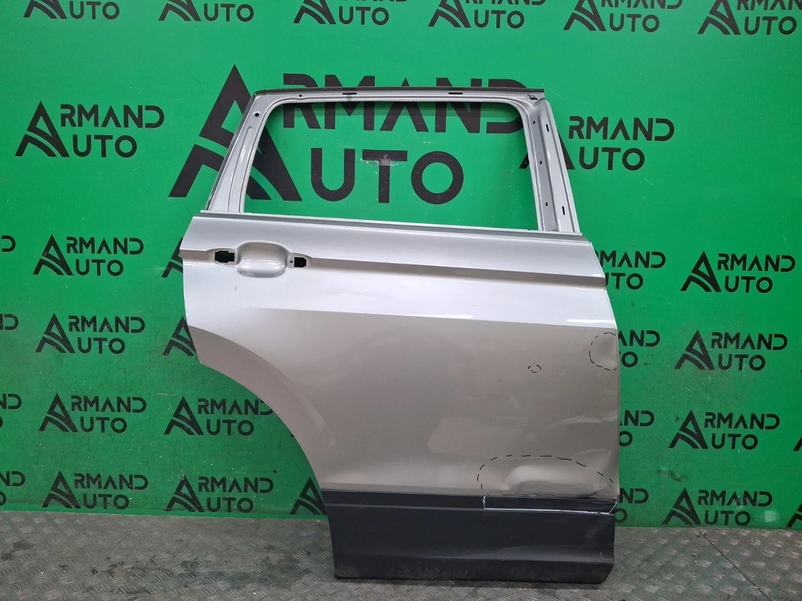 Дверь Volkswagen Tiguan 2016-нв 5NA833056L 2, задняя правая