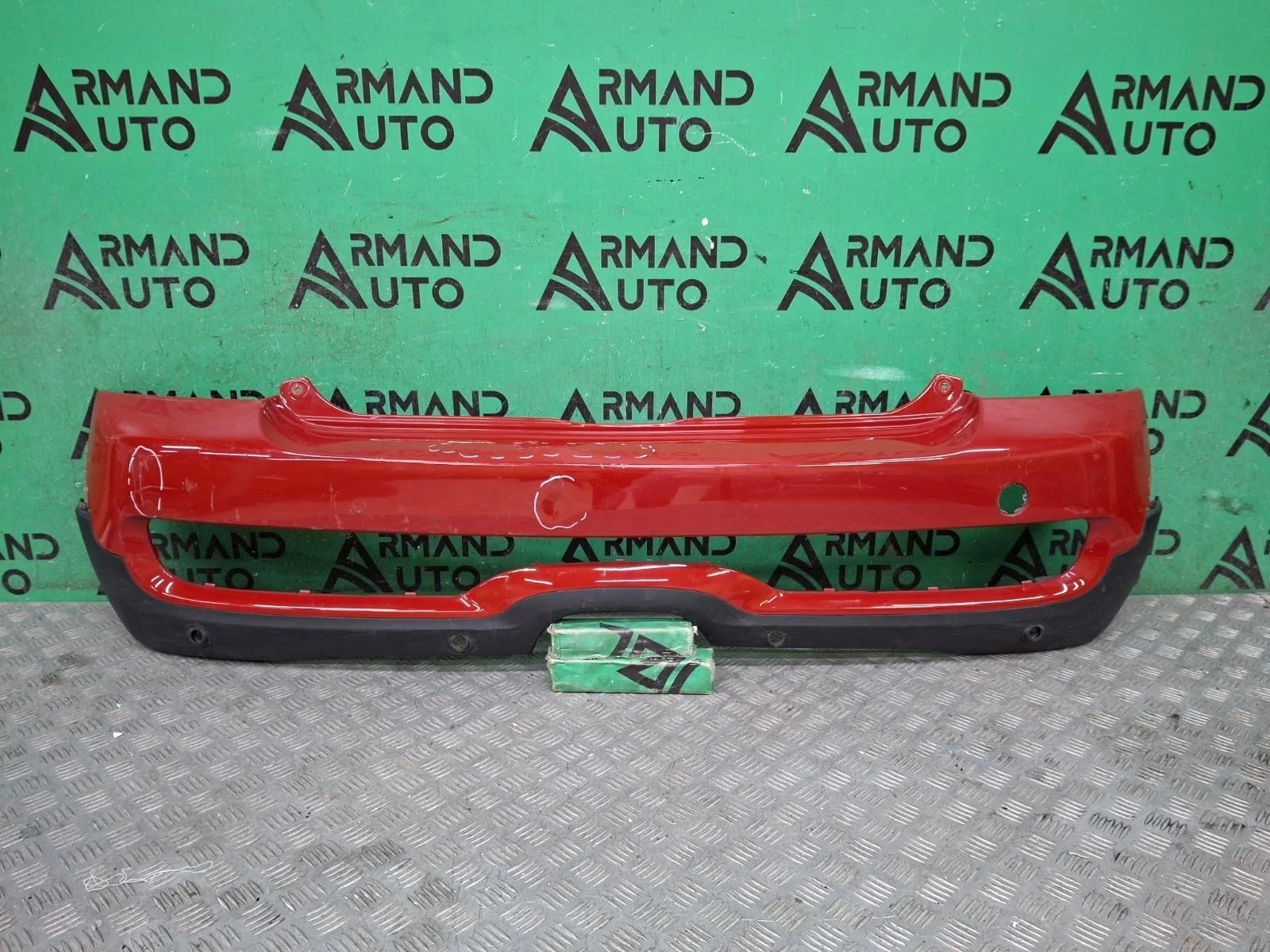 Бампер Mini Hatch 2010-2013 51127264358 R56, задний