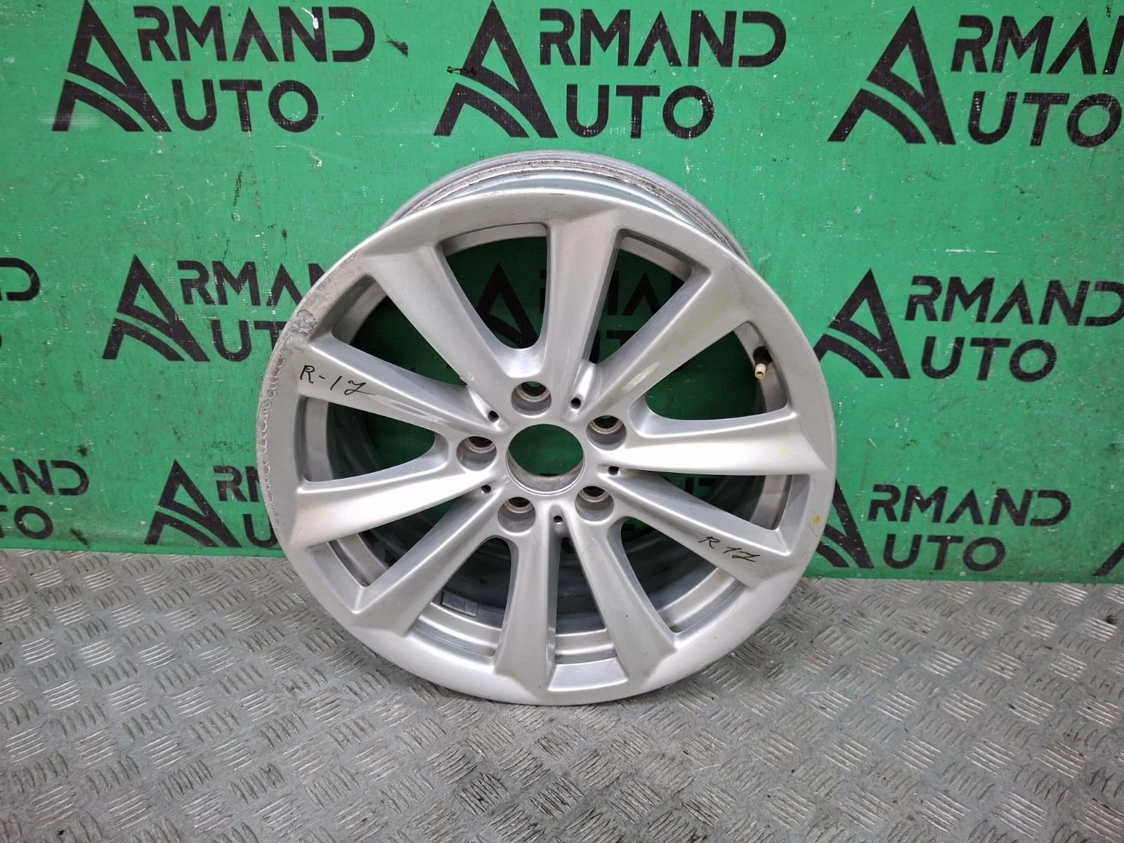 Диск колесный r17 BMW 5 series 36116780720 F10 F11