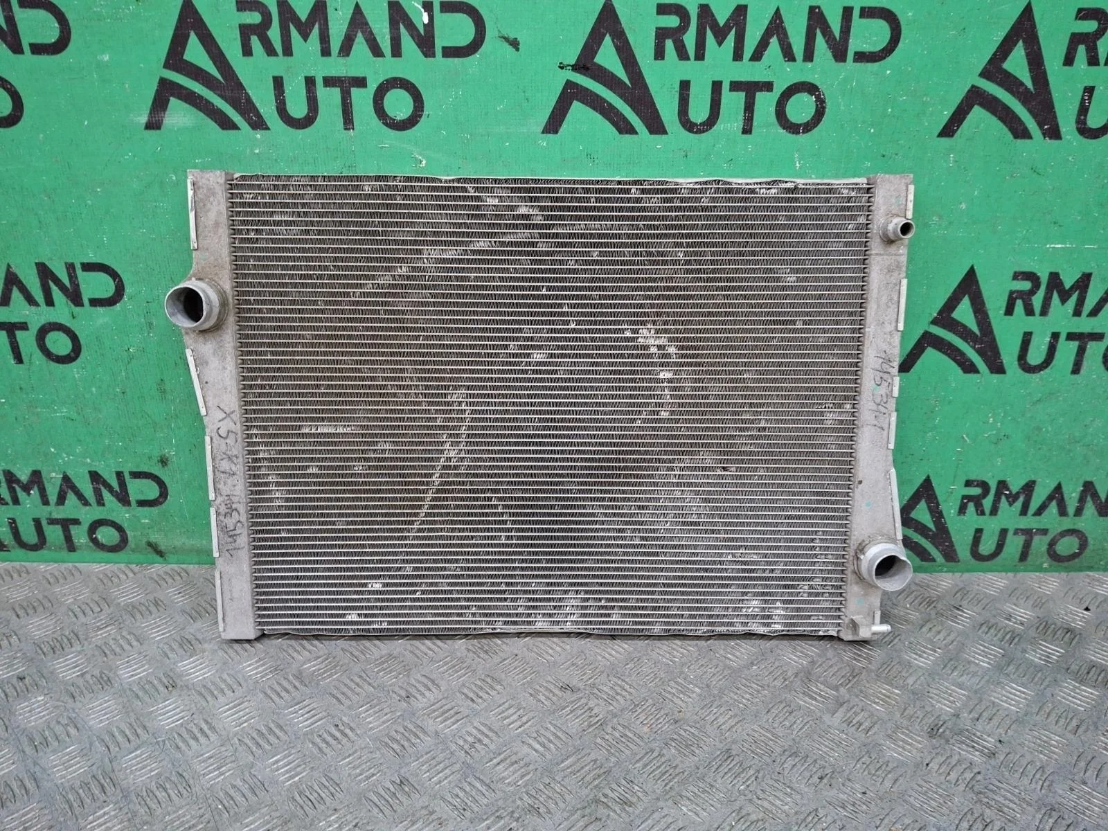 Радиатор двигателя (двс) BMW X5 2013-2018 17118654431 F15