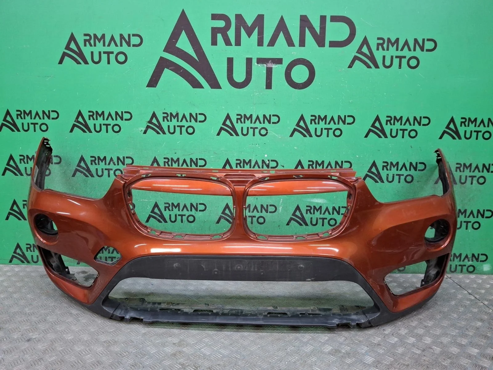 Бампер BMW X1 2015-2019 51117453562 F48, передний