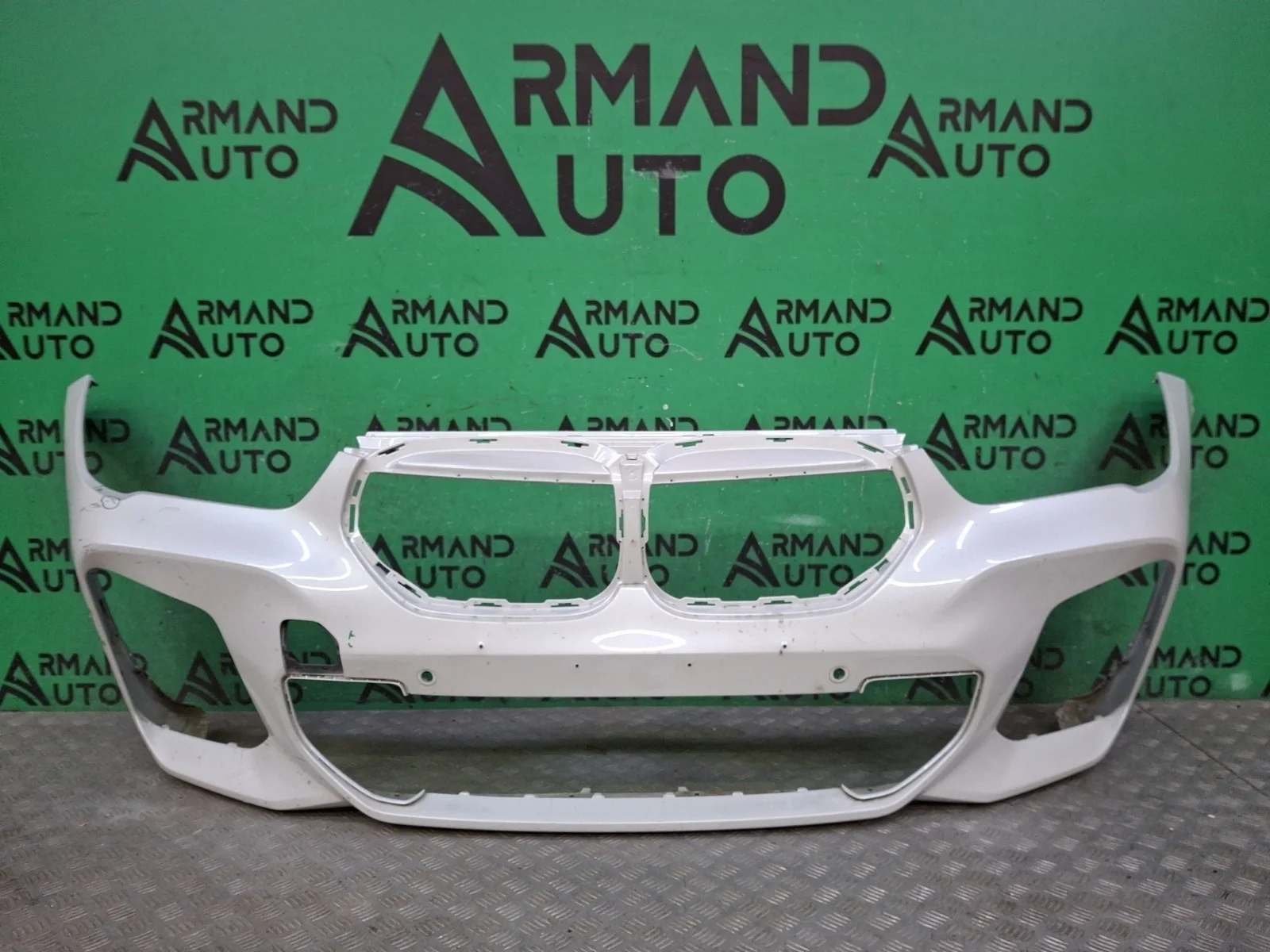 Бампер BMW X1 2019-2022 51119883765 F48, передний