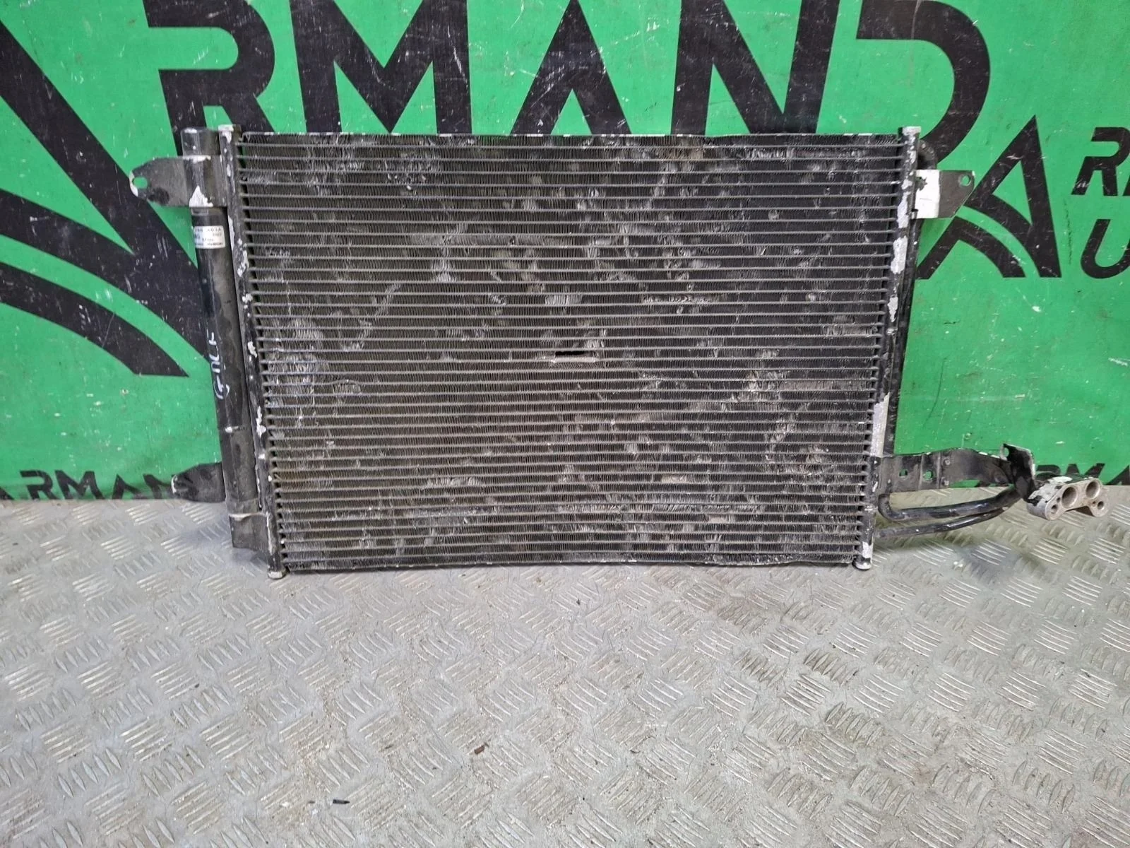 Радиатор кондиционера Volkswagen Scirocco 2008-2014 1K0820411Q 3