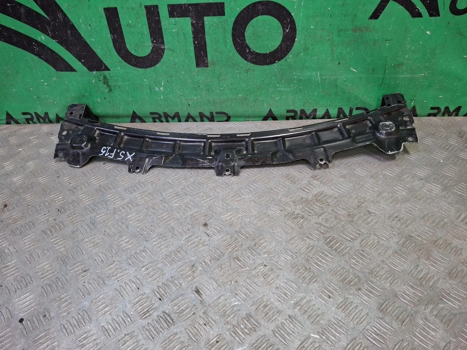 Панель передняя (суппорт радиатора) верхняя BMW X5 2013-2018 51747343798 F15