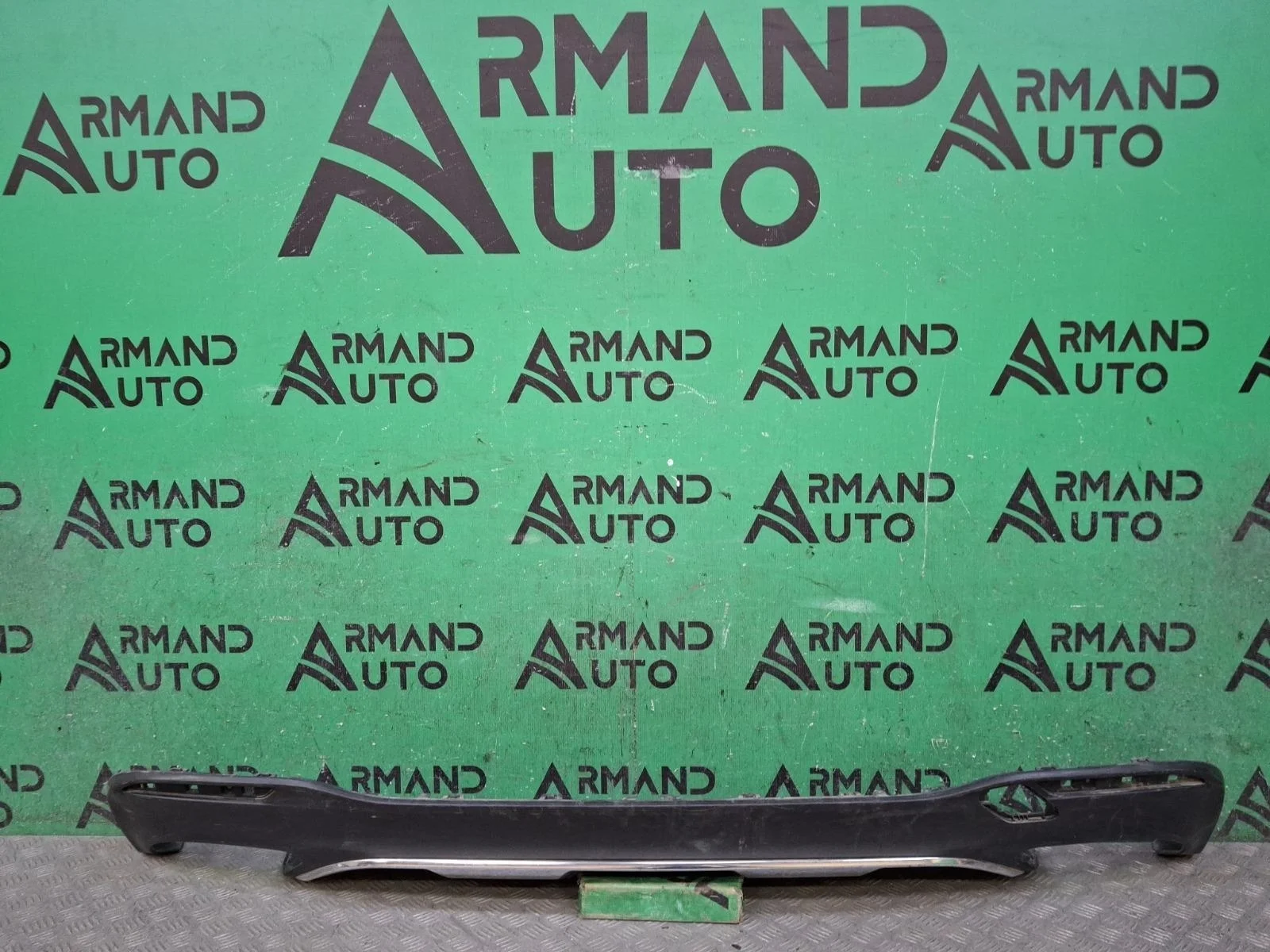 Юбка бампера Mercedes M ML GLE-Class 2015-2018 A1668851138 W166, задняя
