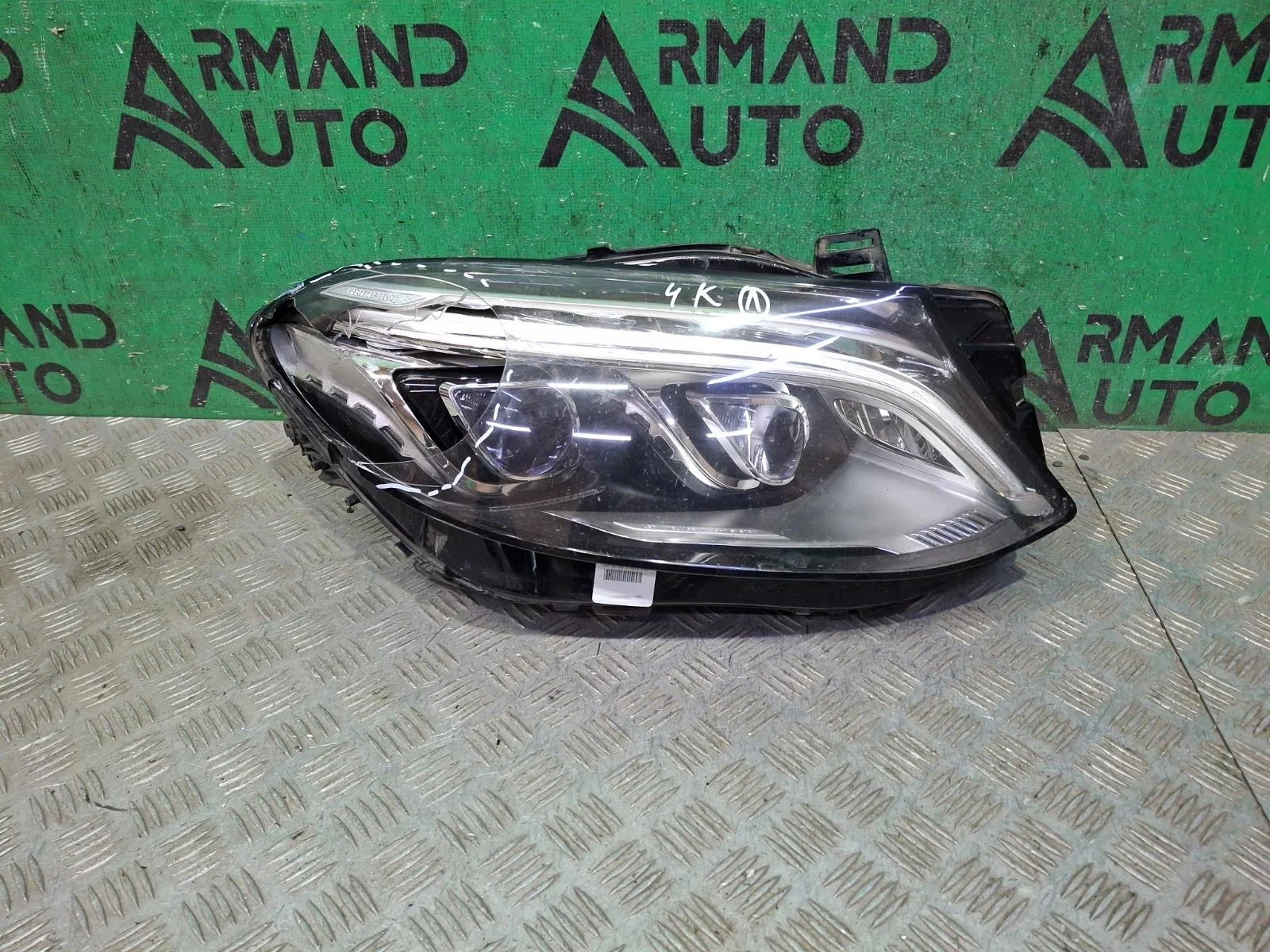 Фара Mercedes M ML GLE-Class 2015-2018 A1668200859 W166, правая
