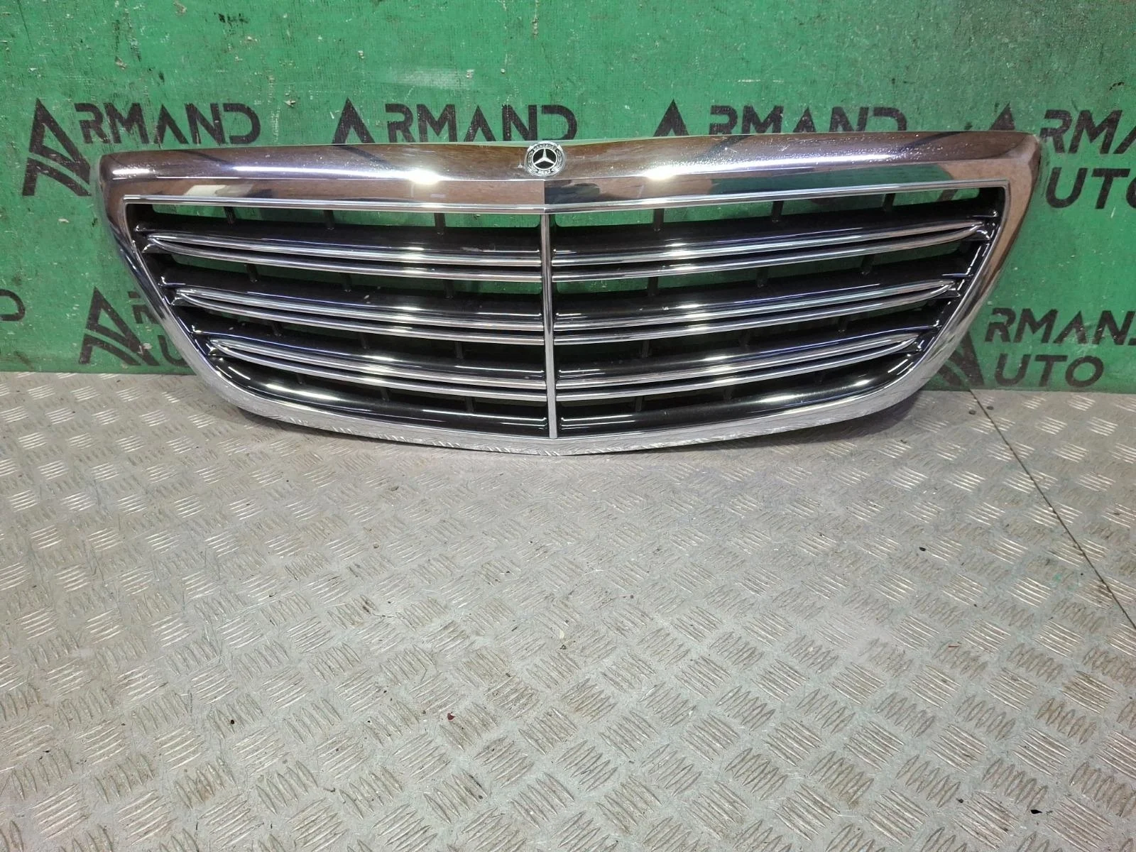 Решетка радиатора Mercedes S-Class 2017-2020 A22288022009040 W222