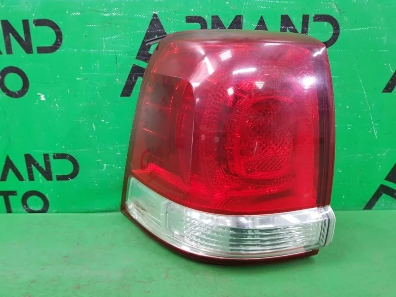 Фонарь внешний TOYOTA LAND CRUISER 2007-2012 8156160750 200, левый
