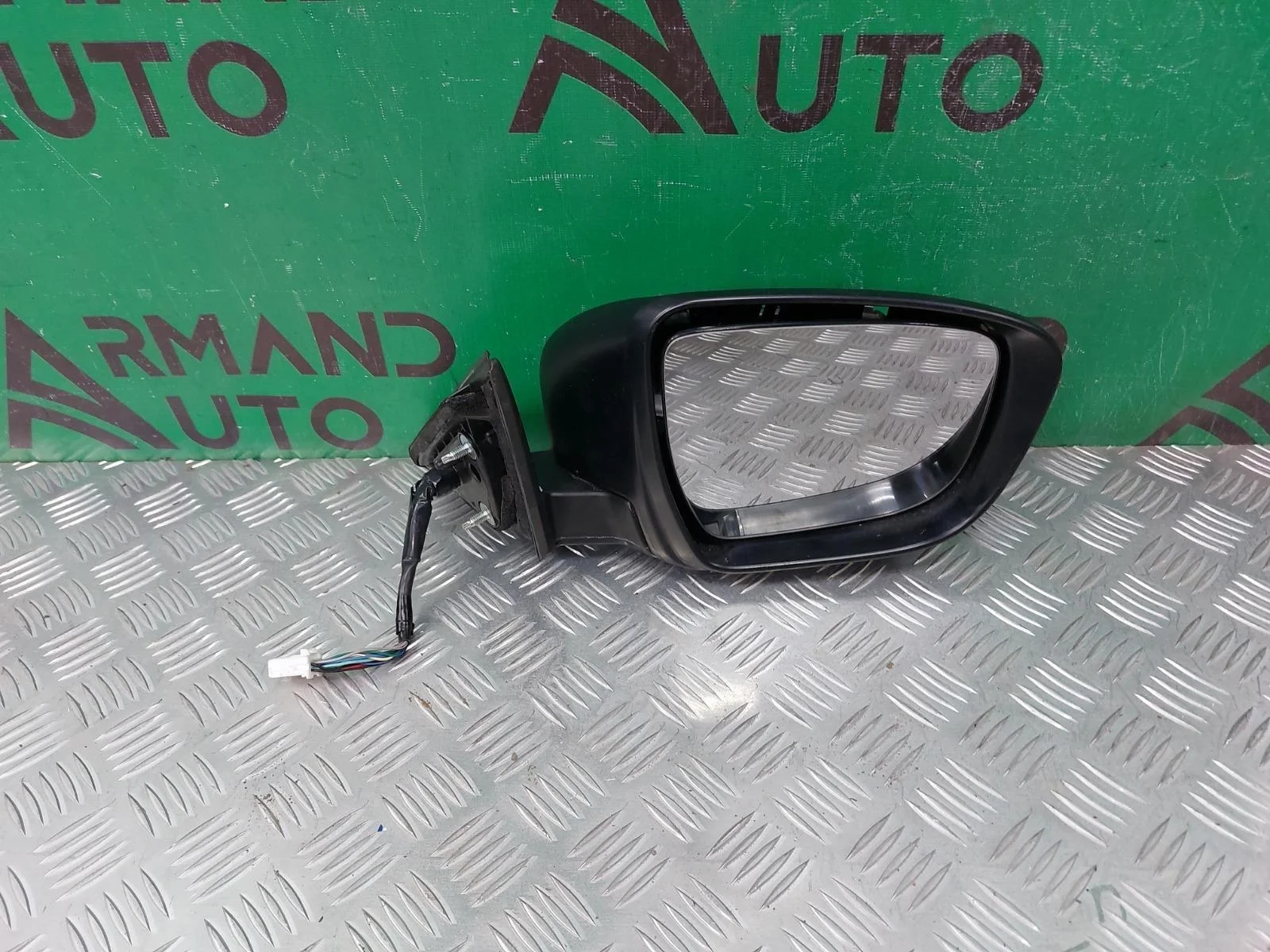 Зеркало NISSAN X-TRAIL 2017-2022 963014CC8A 3 T32, правое