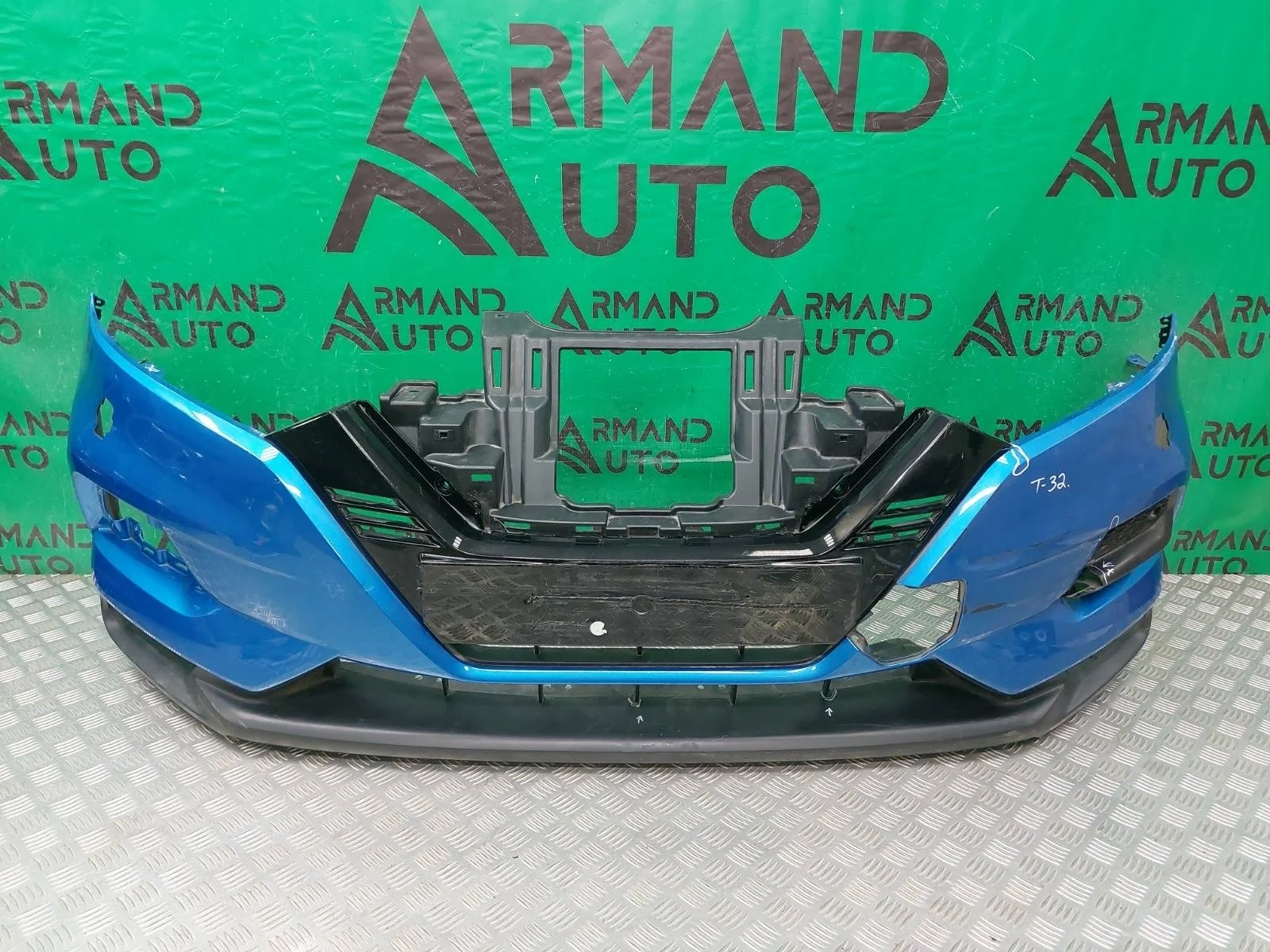 Бампер Nissan Qashqai 2017-2022 62022HL10H 2 J11, передний