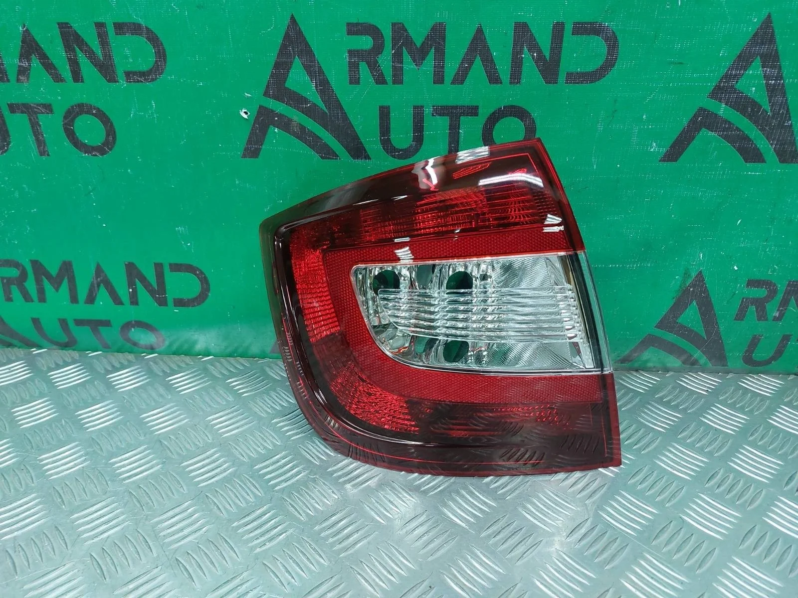 Фонарь Skoda RAPID 2014-2020 5JH945111A 1, левый