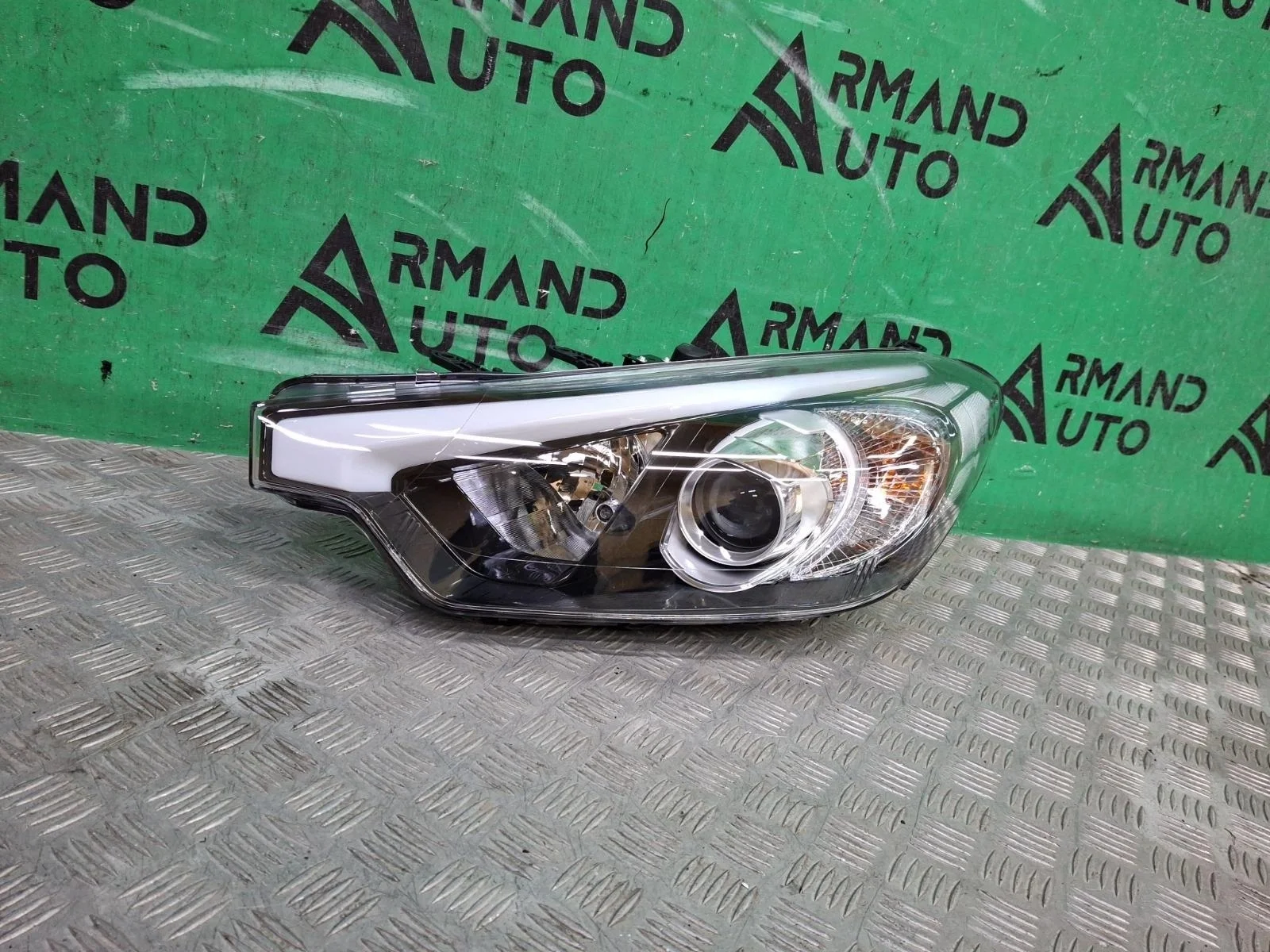 Фара Kia CERATO 2013-2016 92101A7030 3, левая