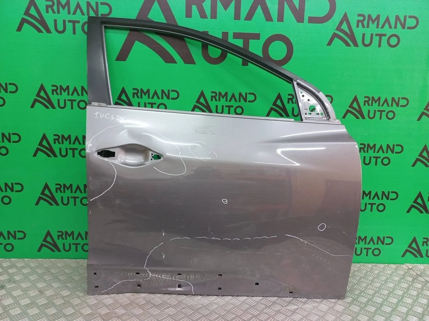 Дверь Hyundai IX35 2010-2015 760042Y010 1, передняя правая