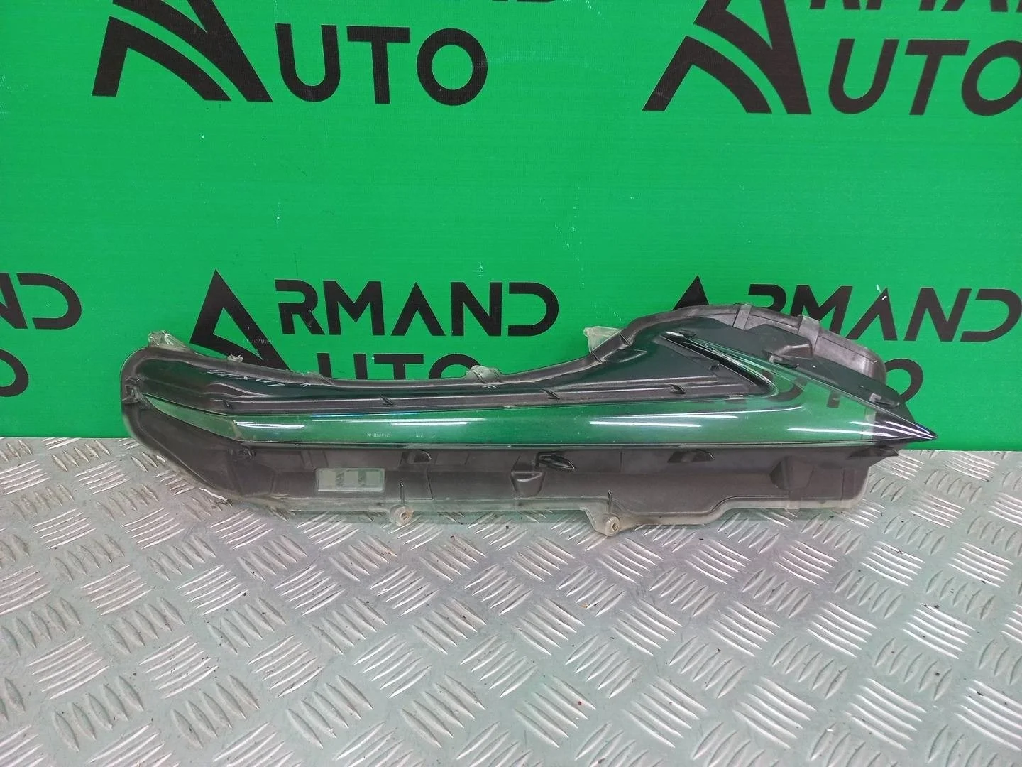 Стекло ДХО Lexus NX 2014-2021 8161078090 1, правое