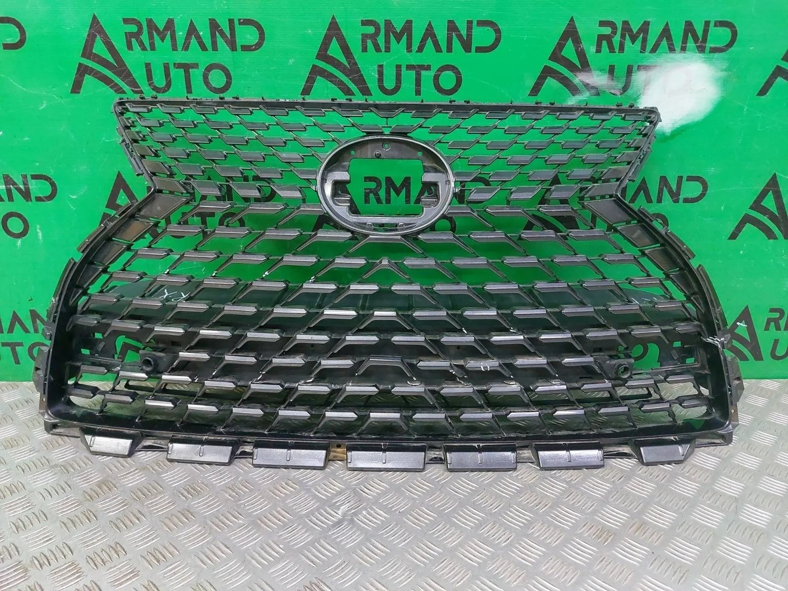 Решетка радиатора Lexus RX 2019-2022 5310148A40 4 AL20