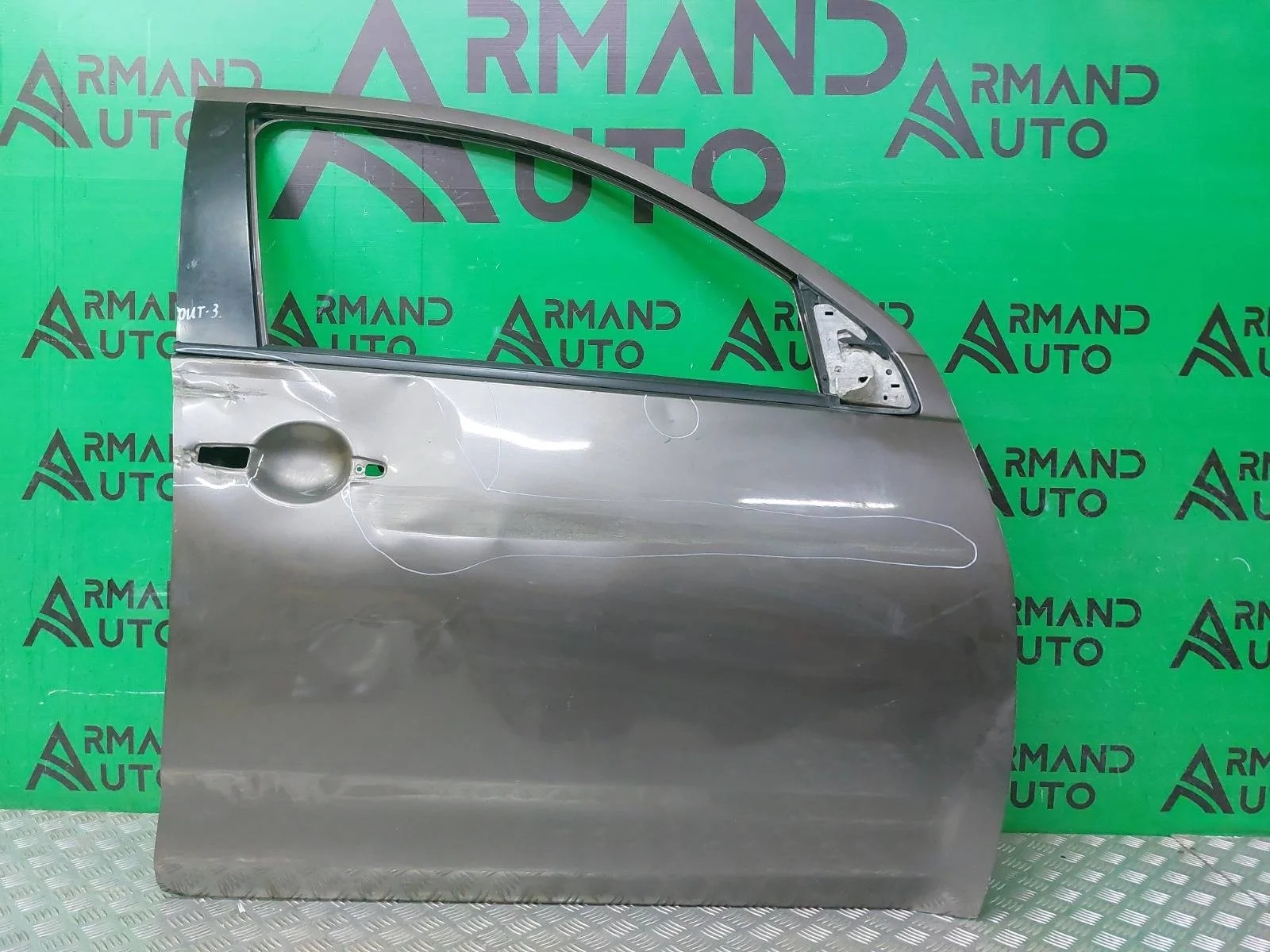 Дверь Mitsubishi Outlander 2005-2013 5700B396 2 XL, передняя правая