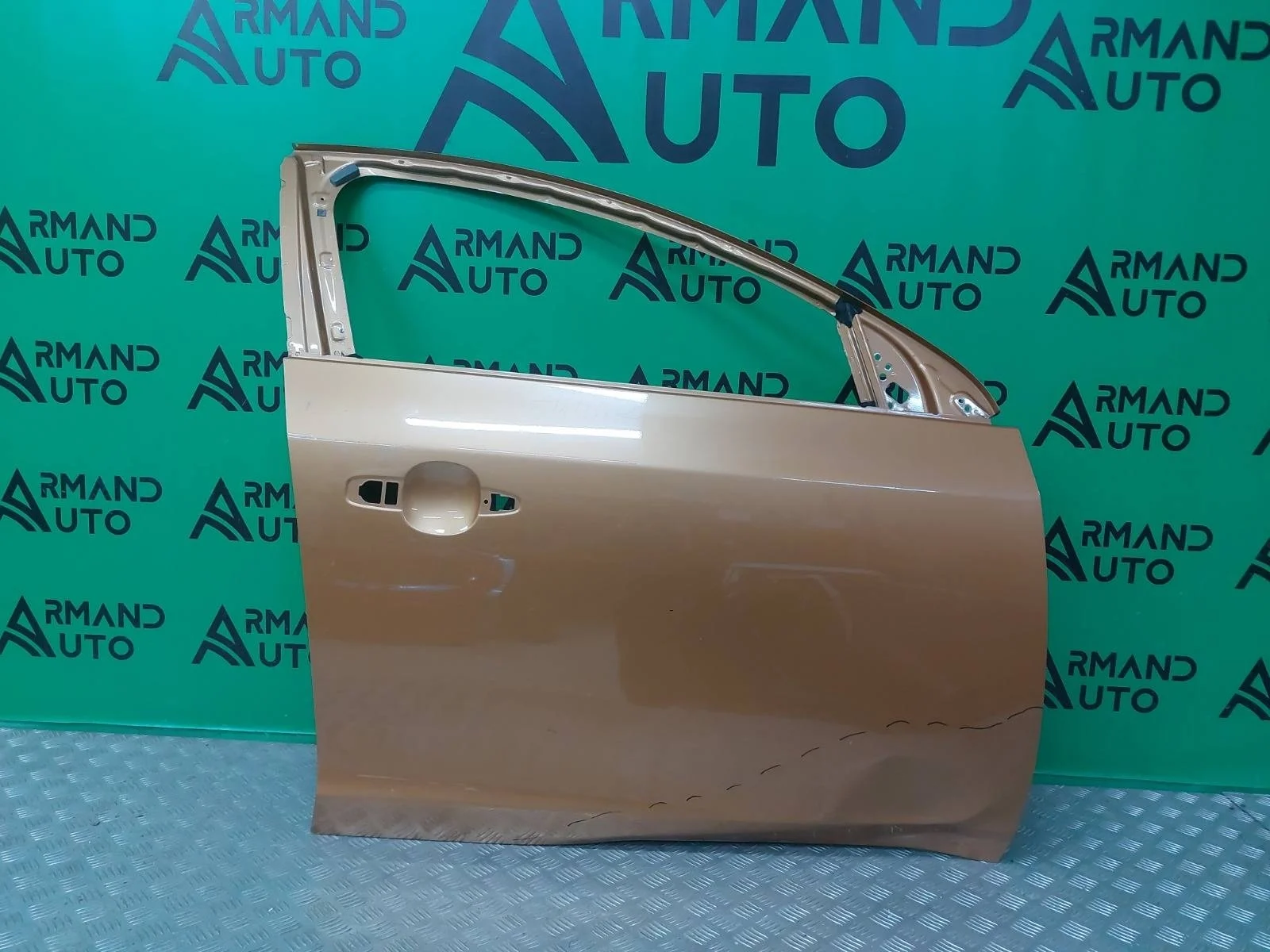 Дверь Volvo S60 2010-2018 32228971 2, передняя правая
