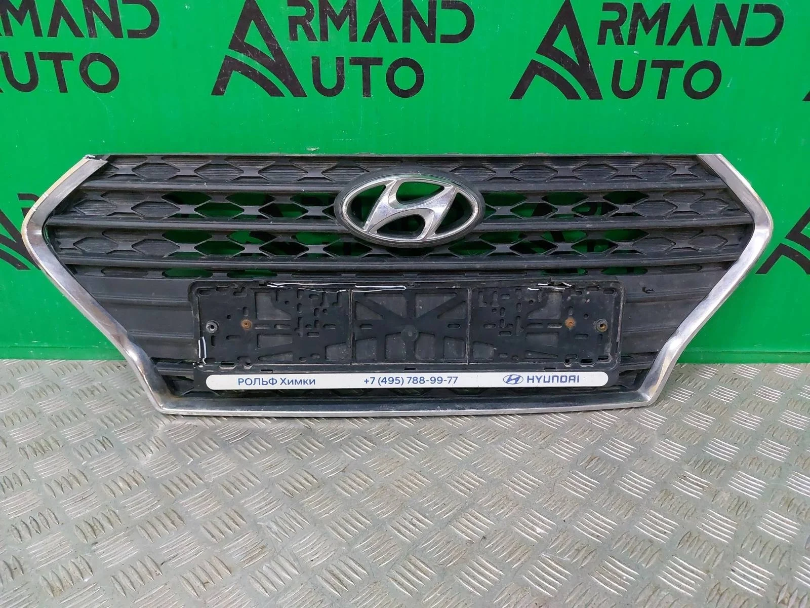 Решетка радиатора Hyundai Solaris 2017-2020 86350H5000 2