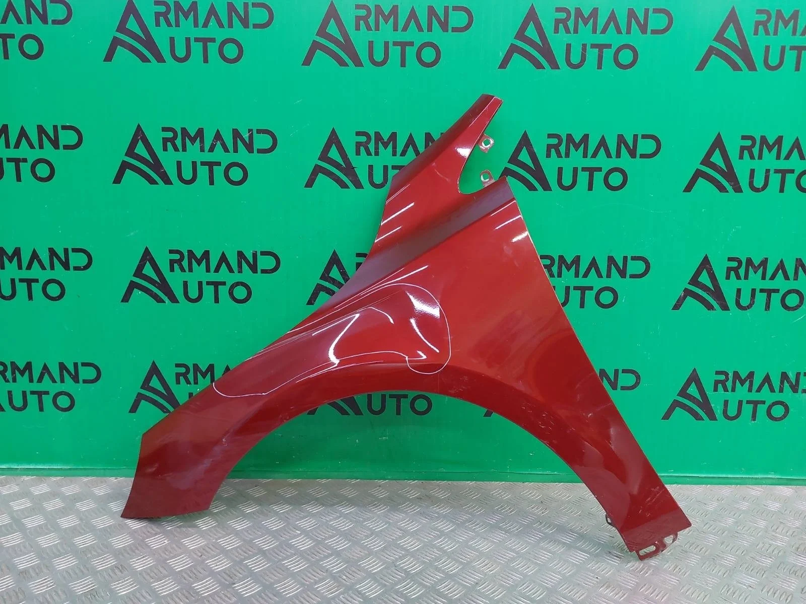 Крыло Volvo V40 2012-2020 31301261 2, переднее левое