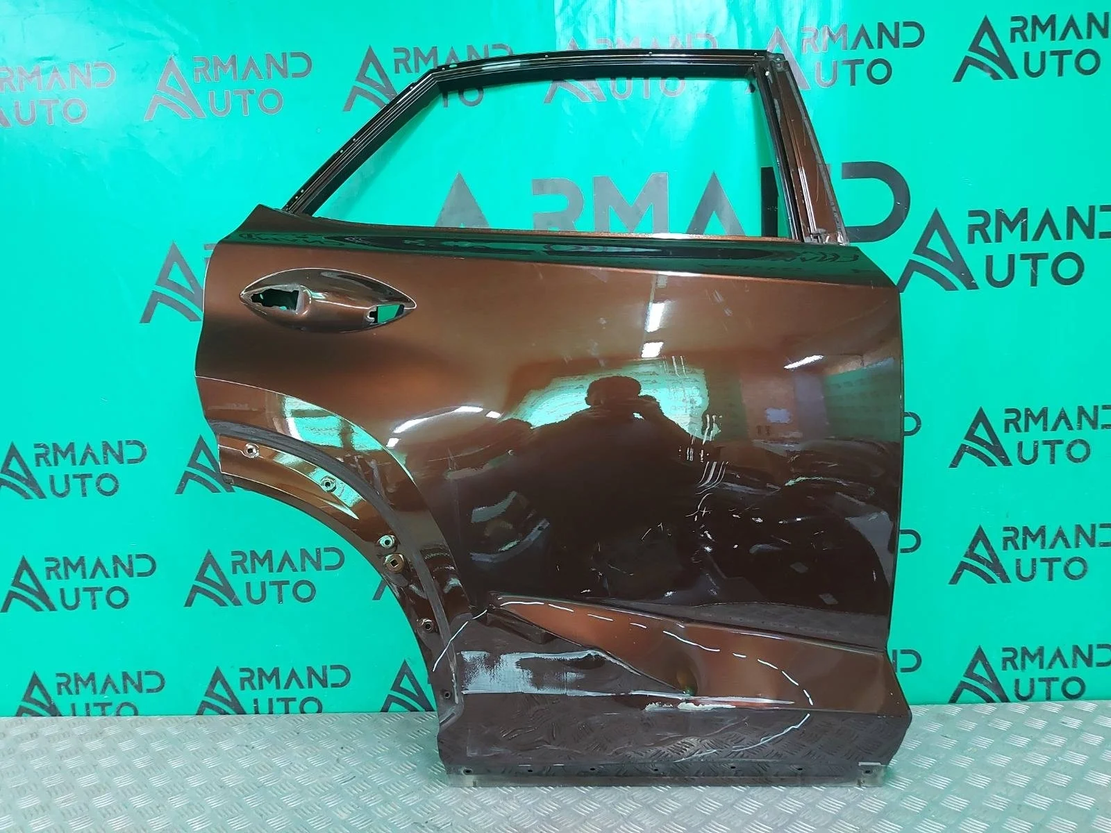 Дверь Lexus NX 2014-2021 6700378020 1, задняя правая