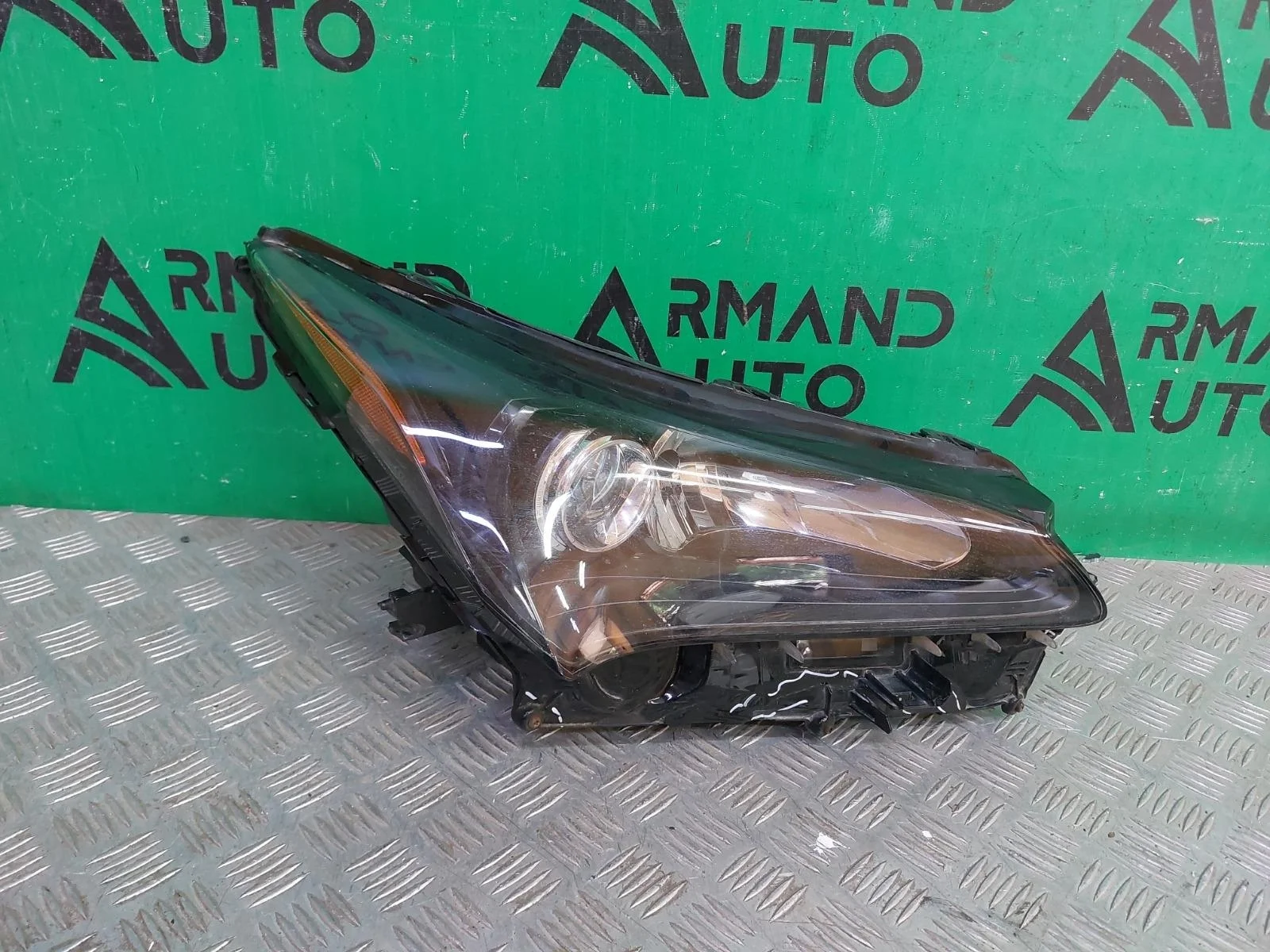 Фара Lexus NX 2014-2017 8114578050 1, правая