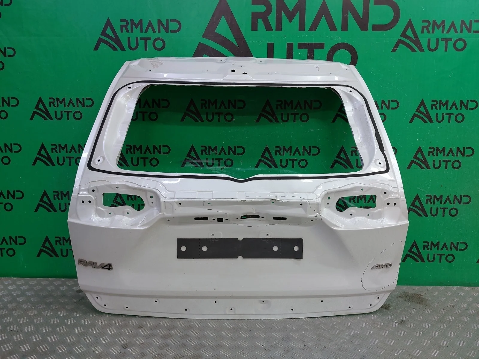 Дверь багажника Toyota RAV4 2018-нв 670050R370 5 XA50