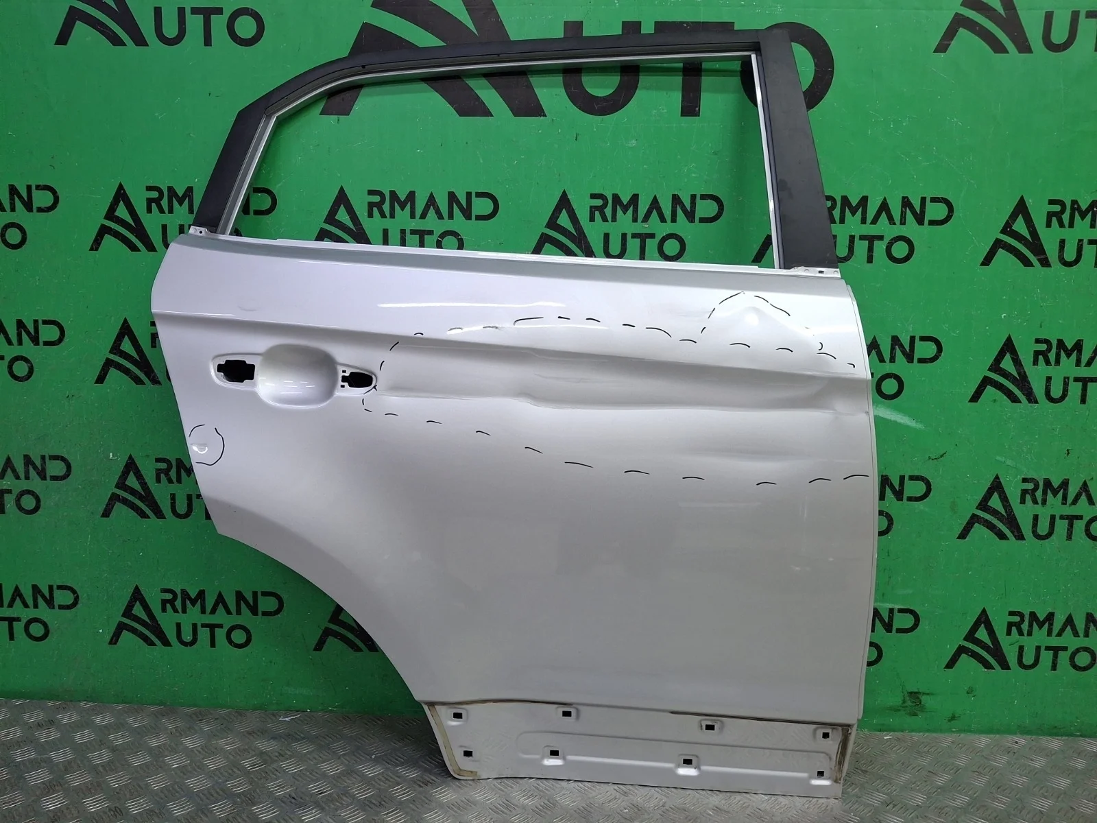 Дверь Hyundai Creta 2016-2021 77004M0000 1, задняя правая