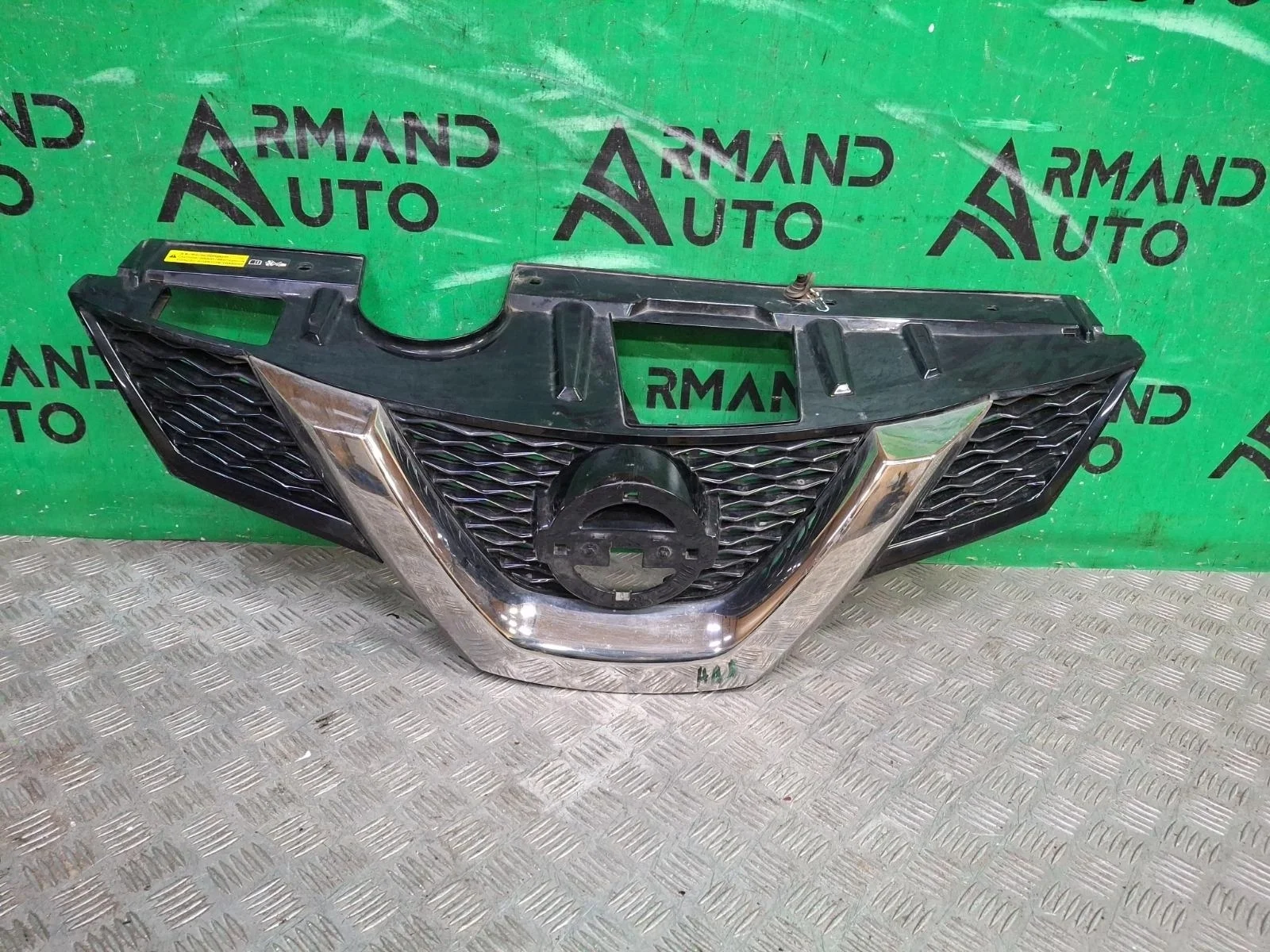 Решетка радиатора Nissan X-Trail 2013-2019 623104CE1B 3 T32