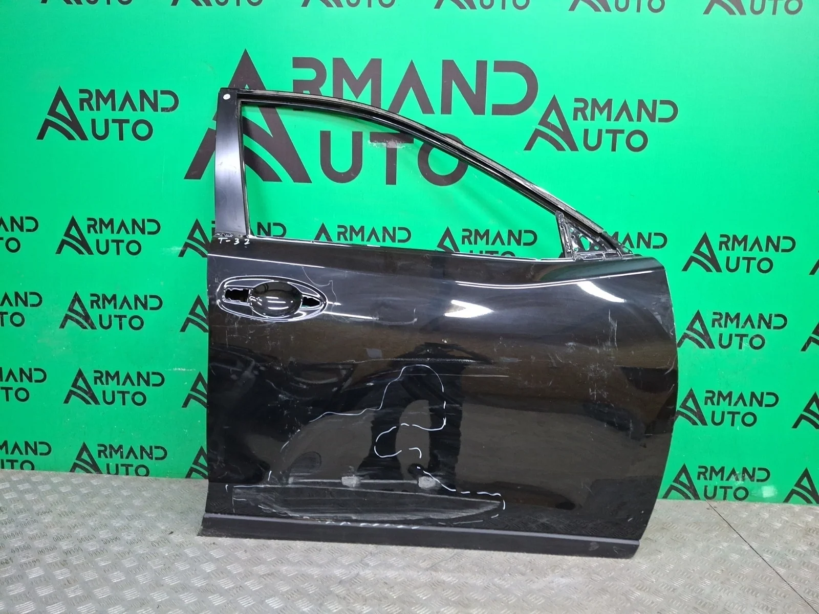 Дверь Nissan X-Trail 2013-2022 H010M4CMMA 3 T32, передняя правая