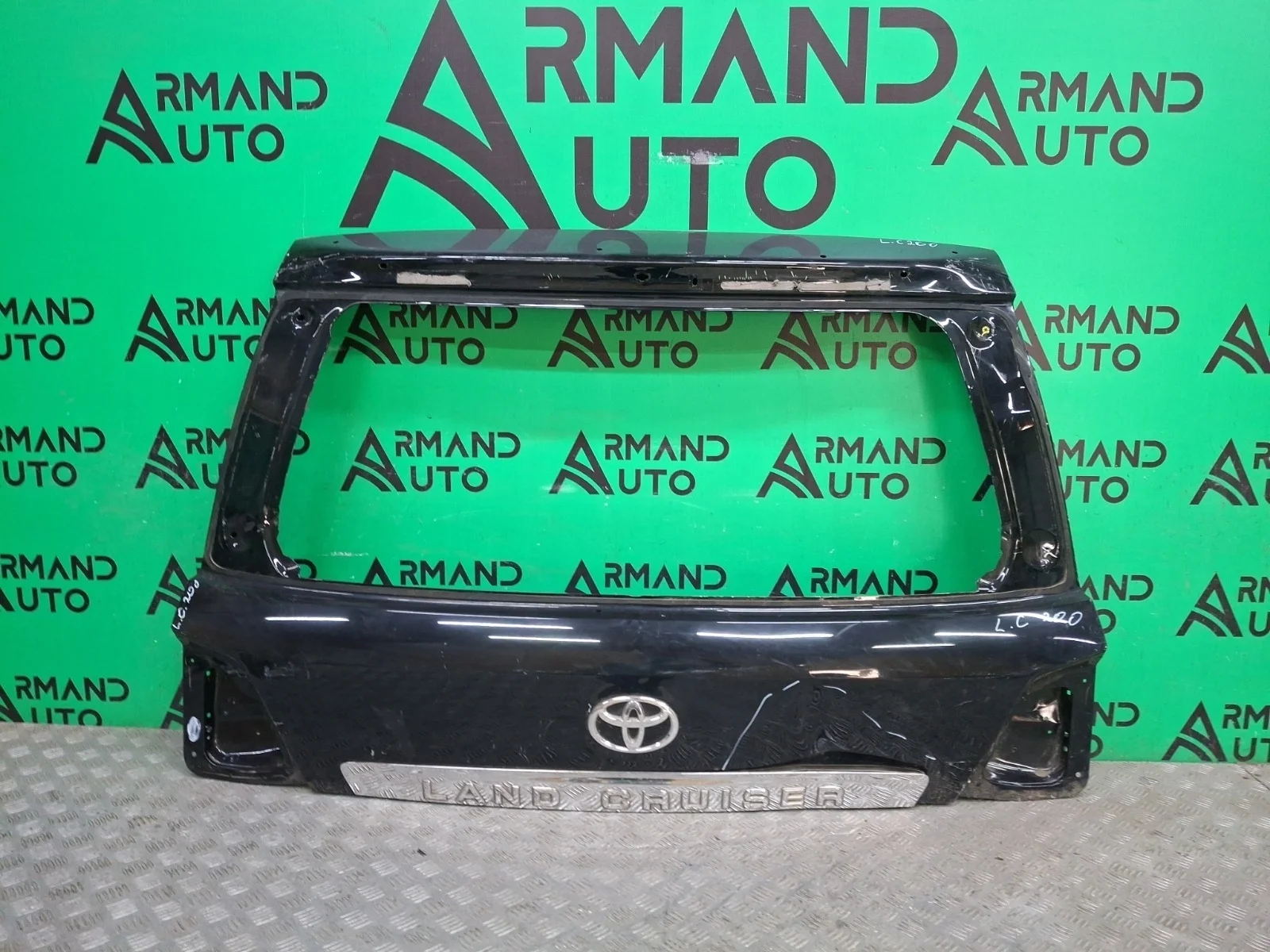 Дверь багажника Toyota Land Cruiser 2007-2015 6700560G60 200
