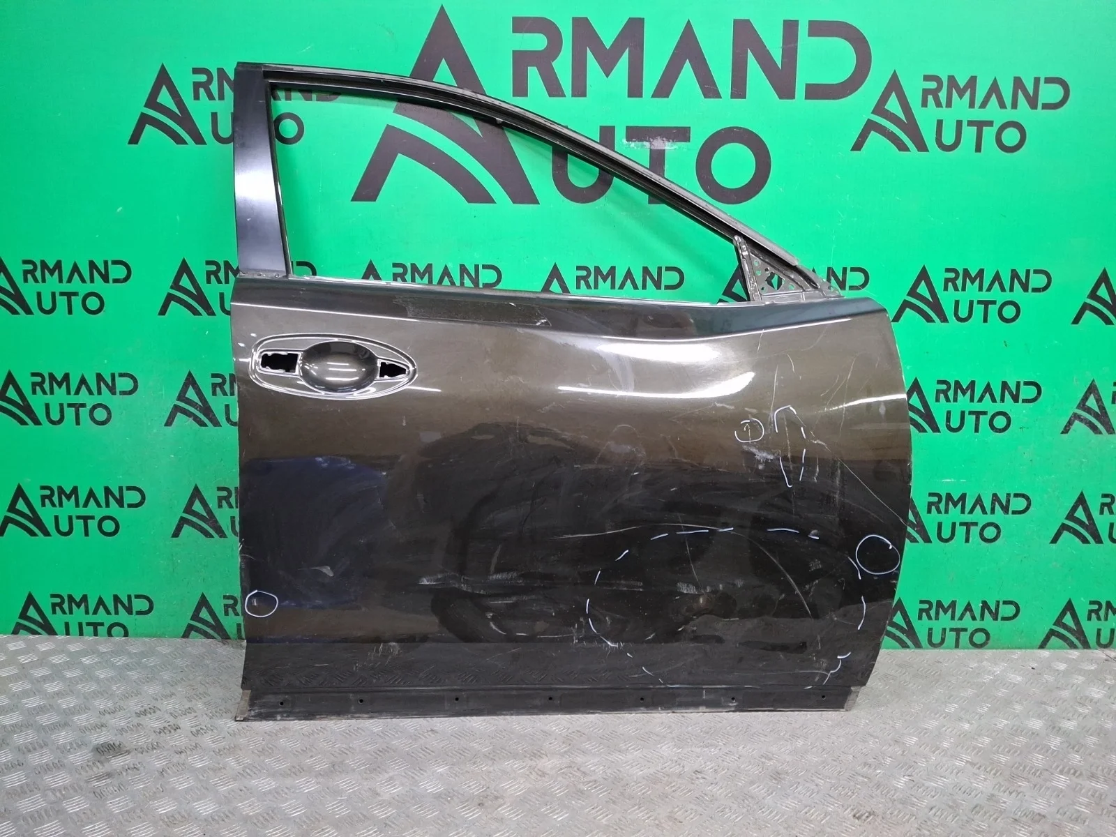 Дверь Nissan X-Trail 2013-2022 H010M4CMMA 3 T32, передняя правая