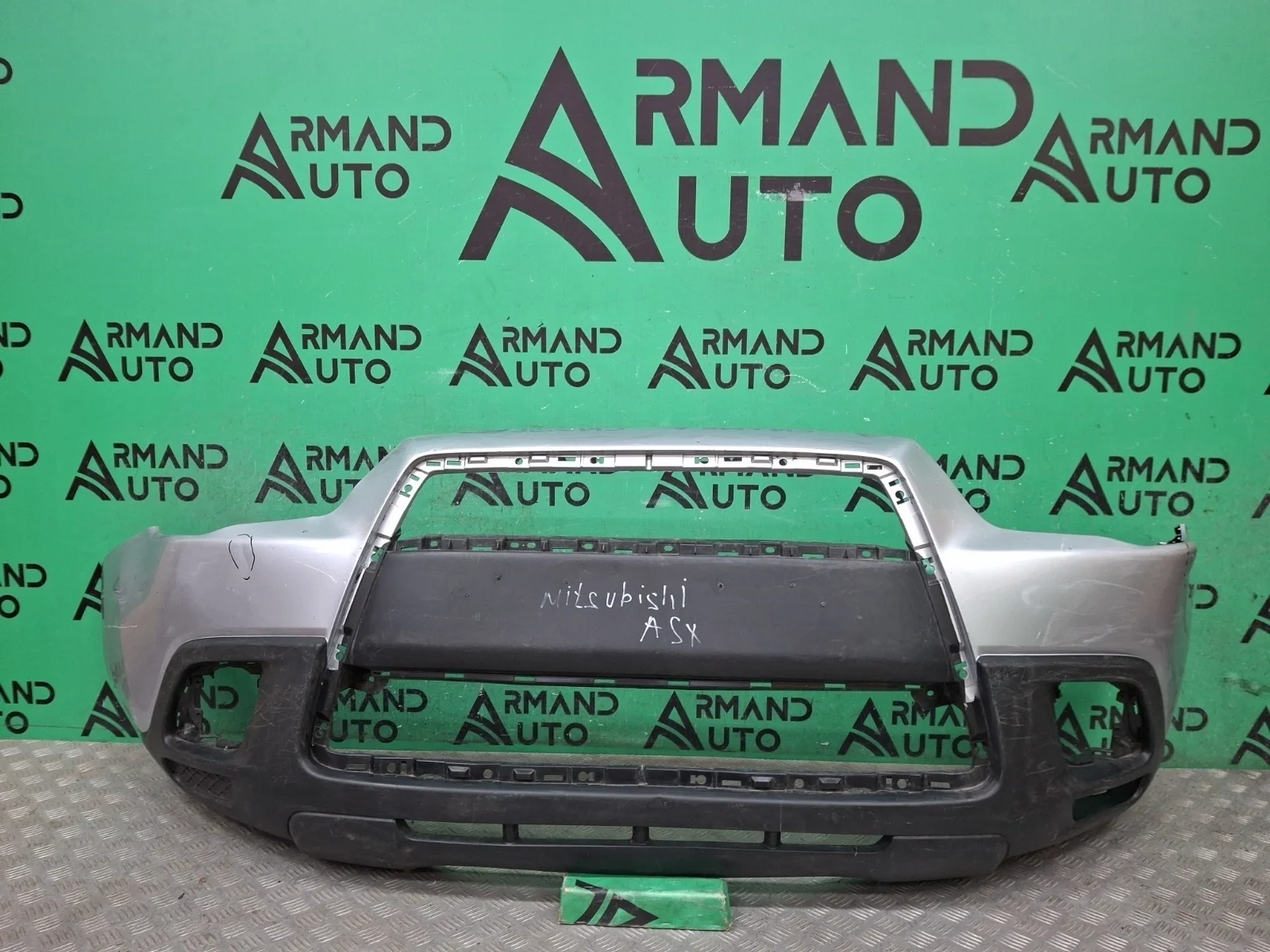 Бампер Mitsubishi ASX 2010-2013 6400D427 1 GA0, передний