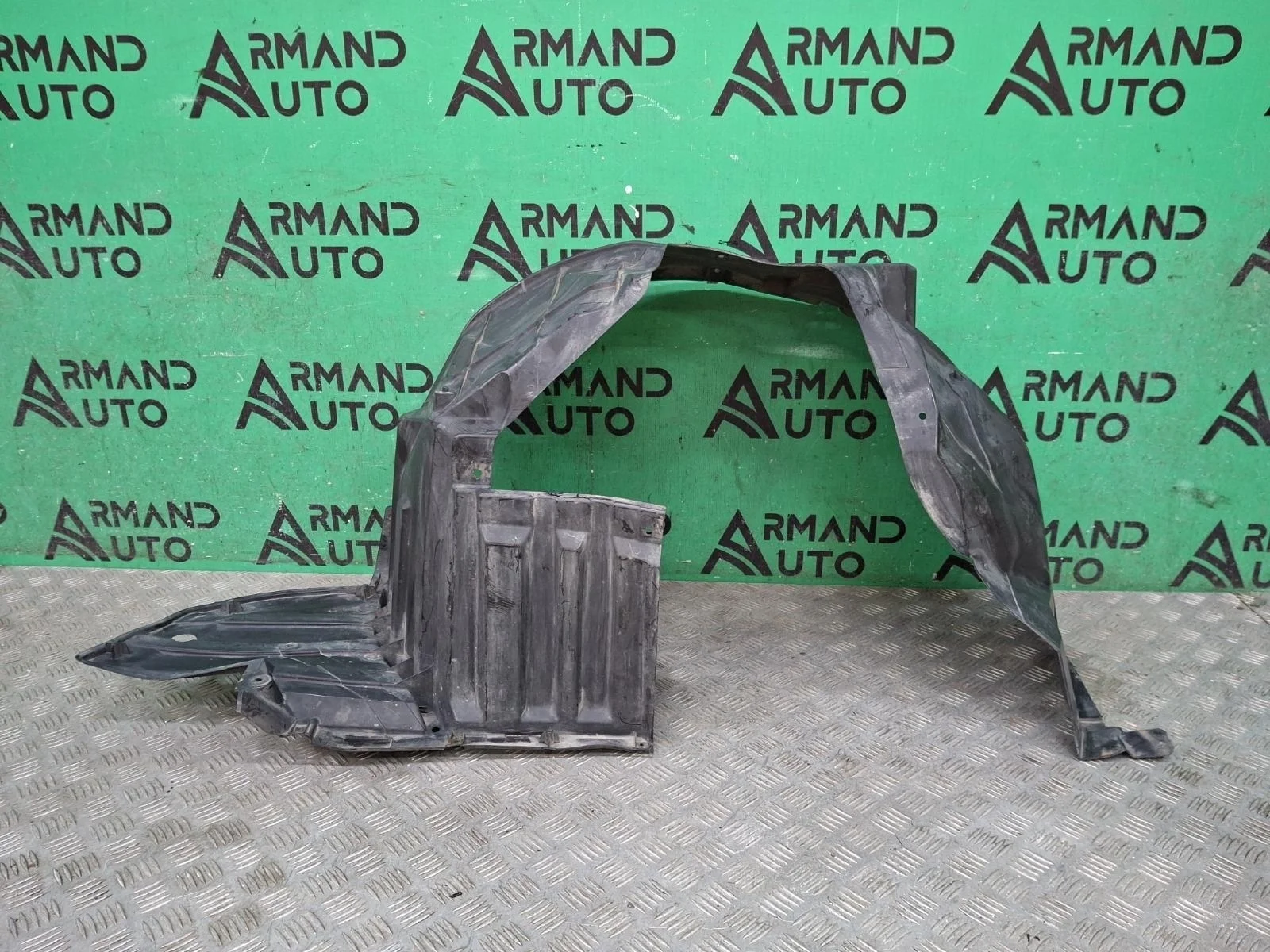 Подкрылок Suzuki Vitara 2014-нв 7232154P00 2, передний правый