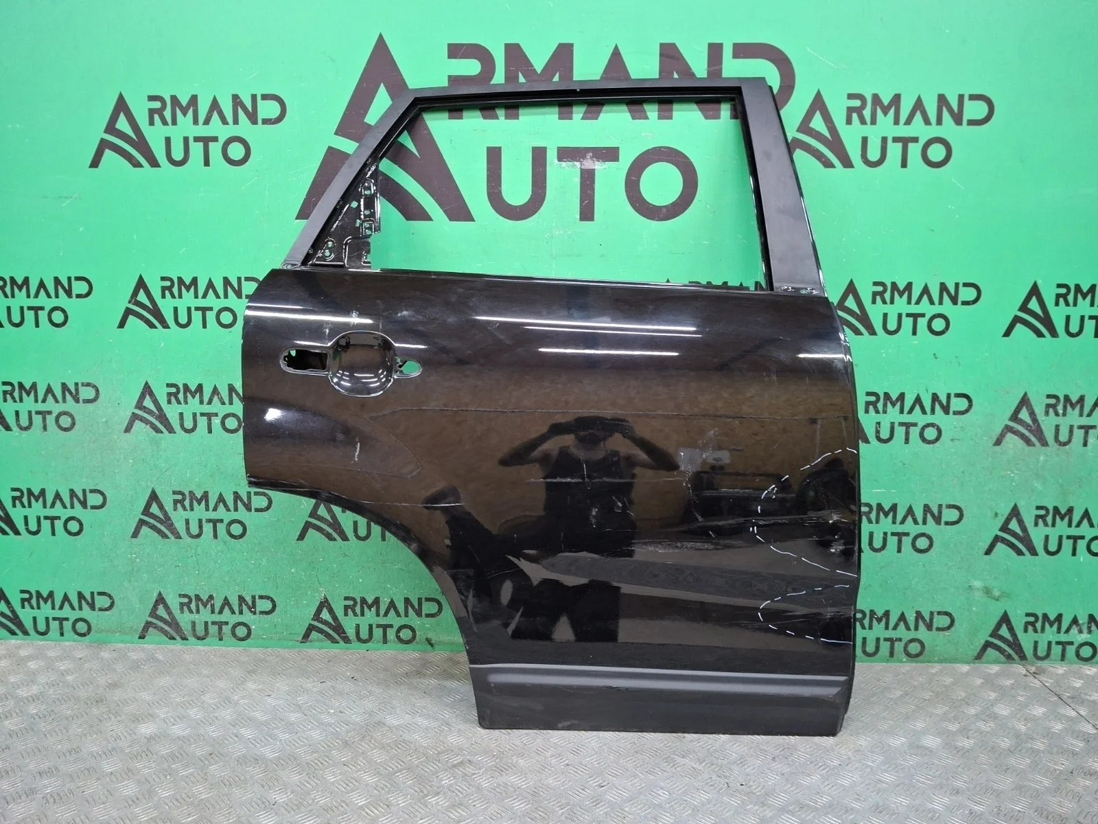 Дверь KIA Sorento 2009-2019 770042P010 2 XM, задняя правая